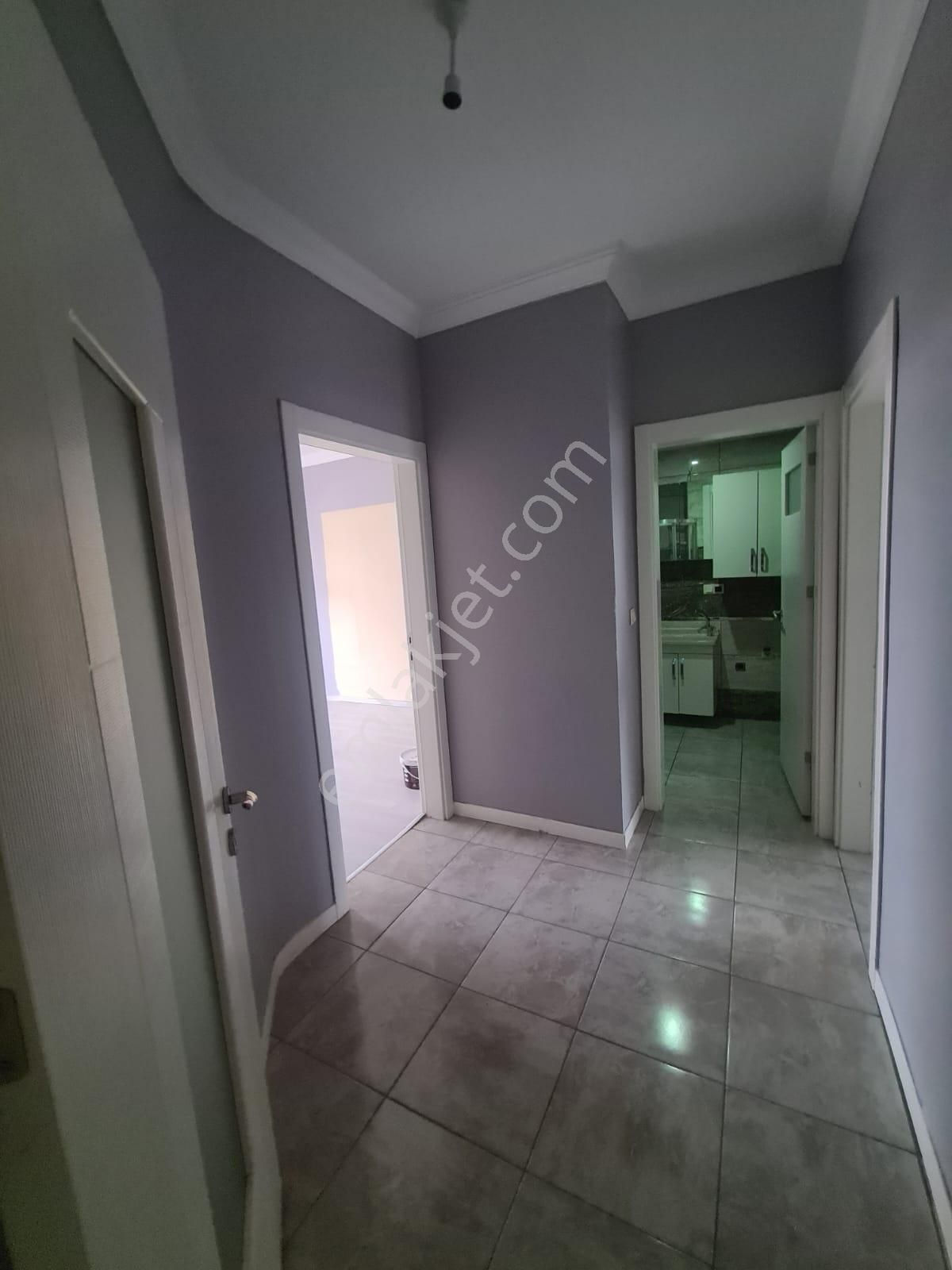 Erenler Mah. Ev Kurumlarına Uygun Satılık 3+1 Ara Kat Lüks Daire - Görsel 22