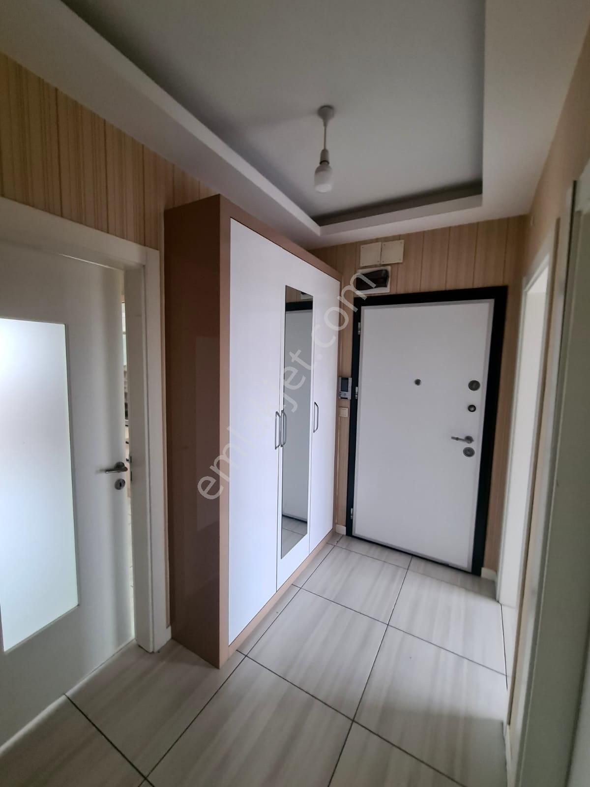 Erenler Mah. Ev Kurumlarına Uygun Satılık 3+1 Ara Kat Lüks Daire - Görsel 6