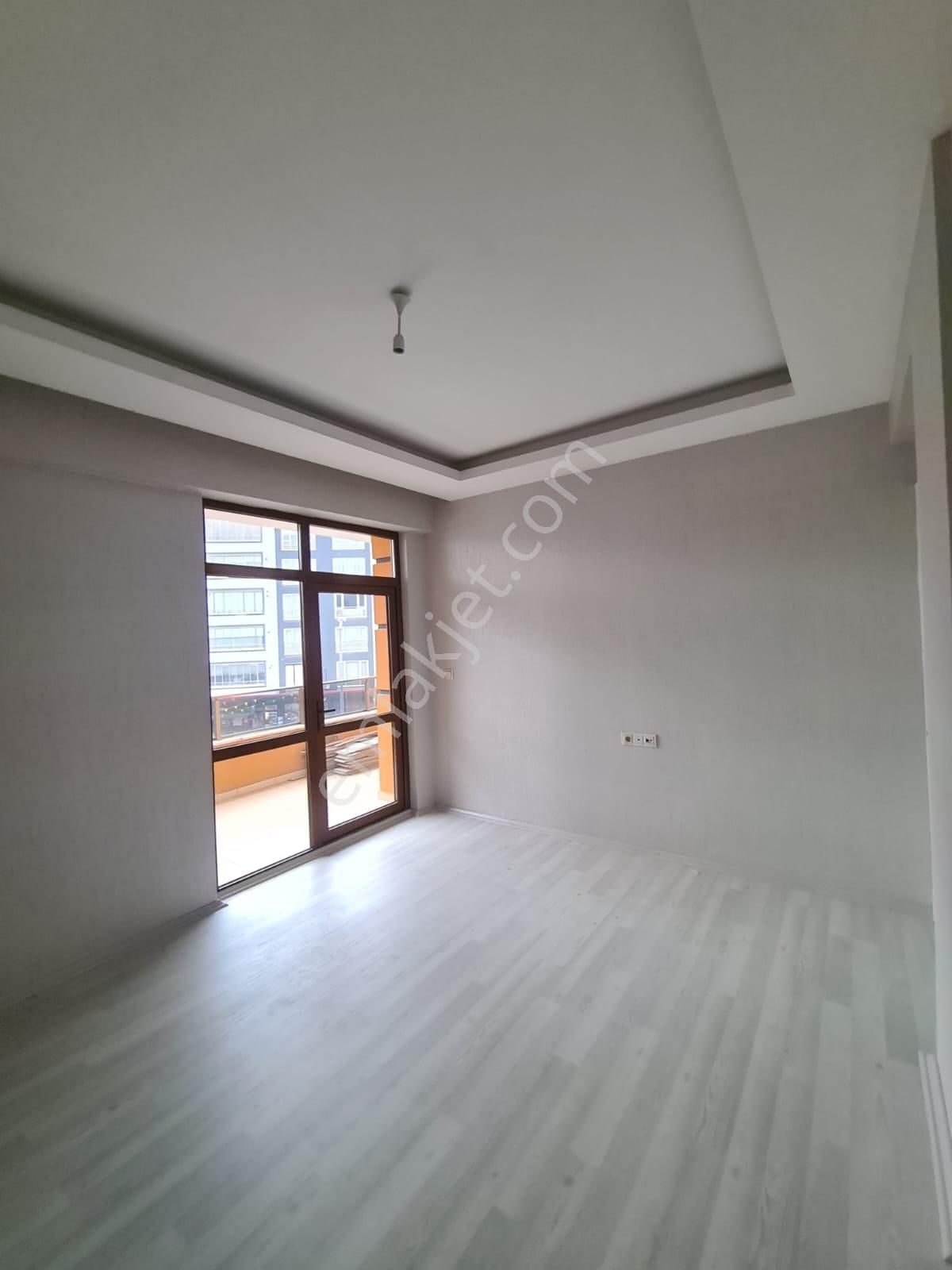 Erenler Mah. Ev Kurumlarına Uygun Satılık 3+1 Ara Kat Lüks Daire - Görsel 19