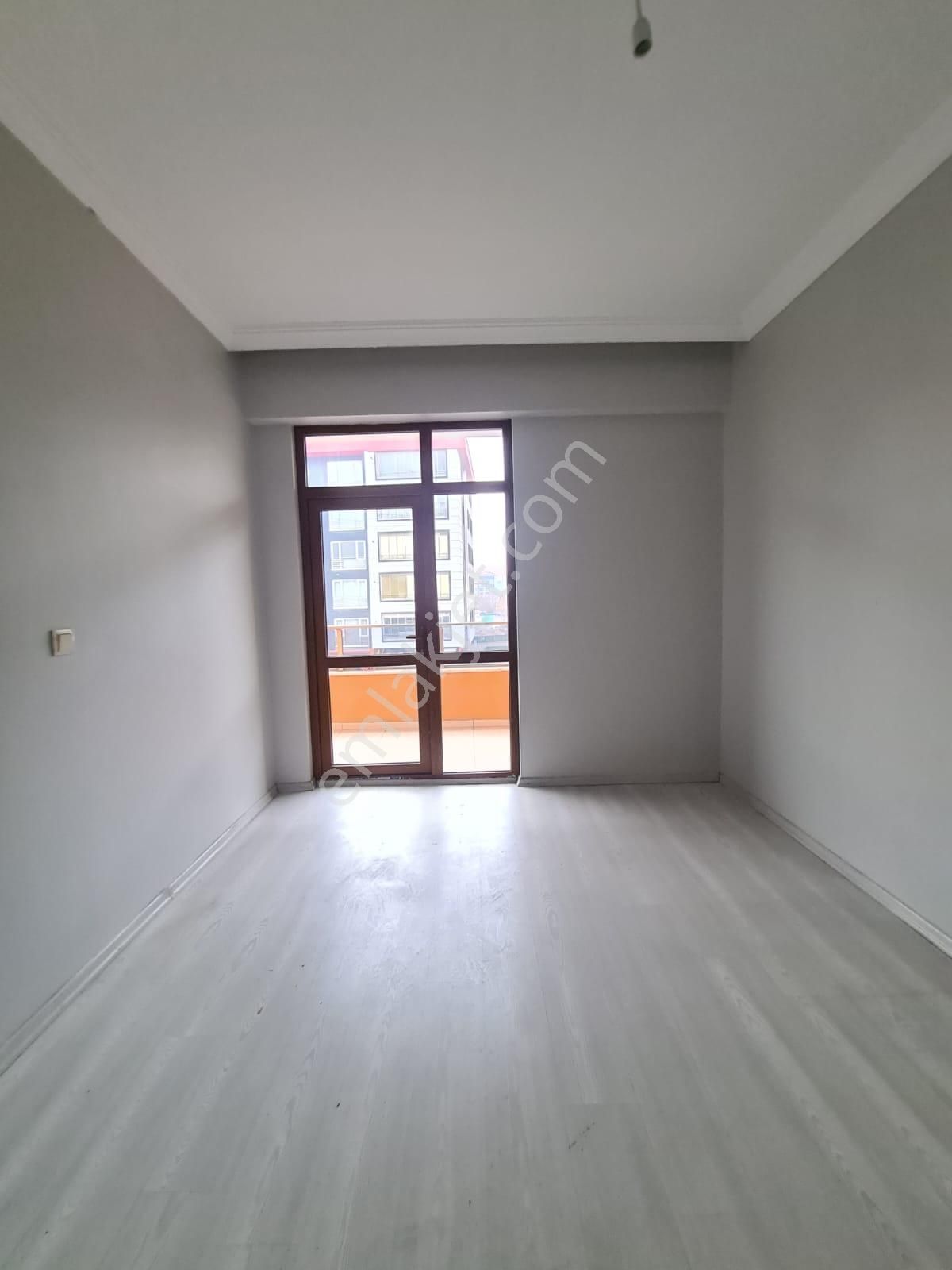 Erenler Mah. Ev Kurumlarına Uygun Satılık 3+1 Ara Kat Lüks Daire - Görsel 25