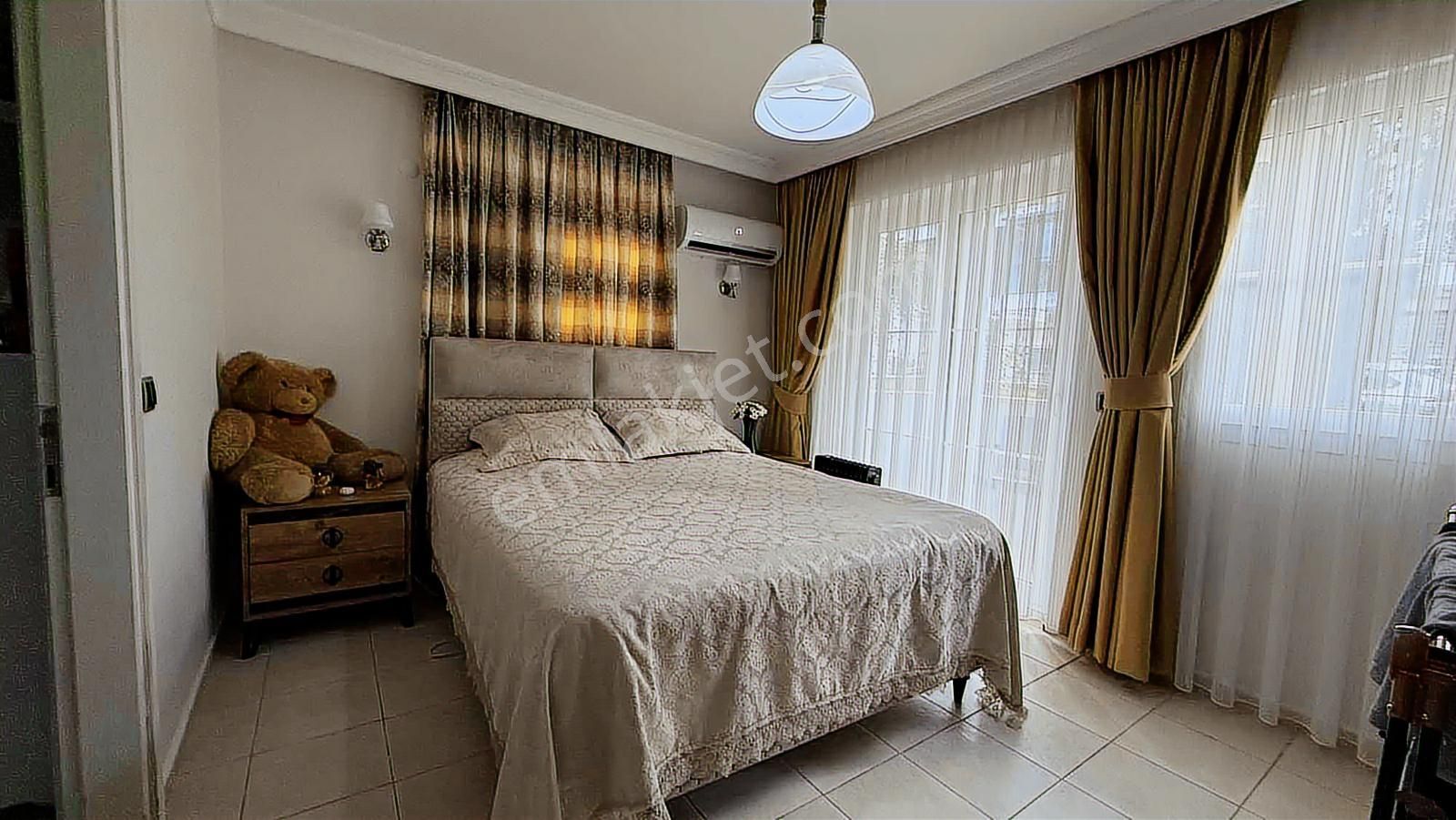 Turanlar Gruptan Taşyakada Satılık3+1 Ayrı Mutfaklı Bahçe Dublex - Görsel 11