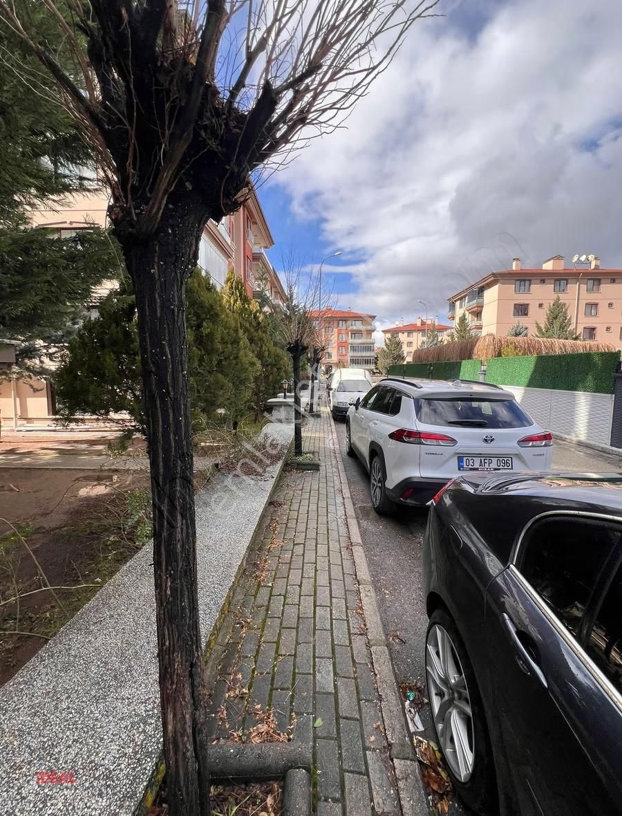 Selçuklu'da Devlet Hast. Yakını Haliç Konaklarında Satılık 3+1 - Görsel 8