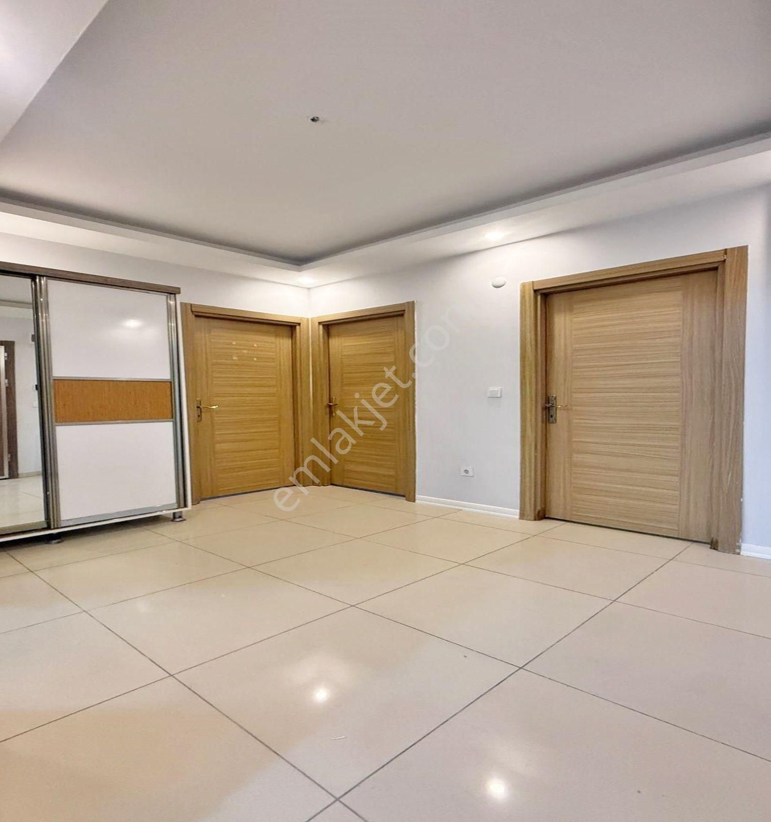 Esenyurt Necip Fazıl K.mah Olcaylar Doruukent Sitesi 2+1 Kiralık - Görsel 6