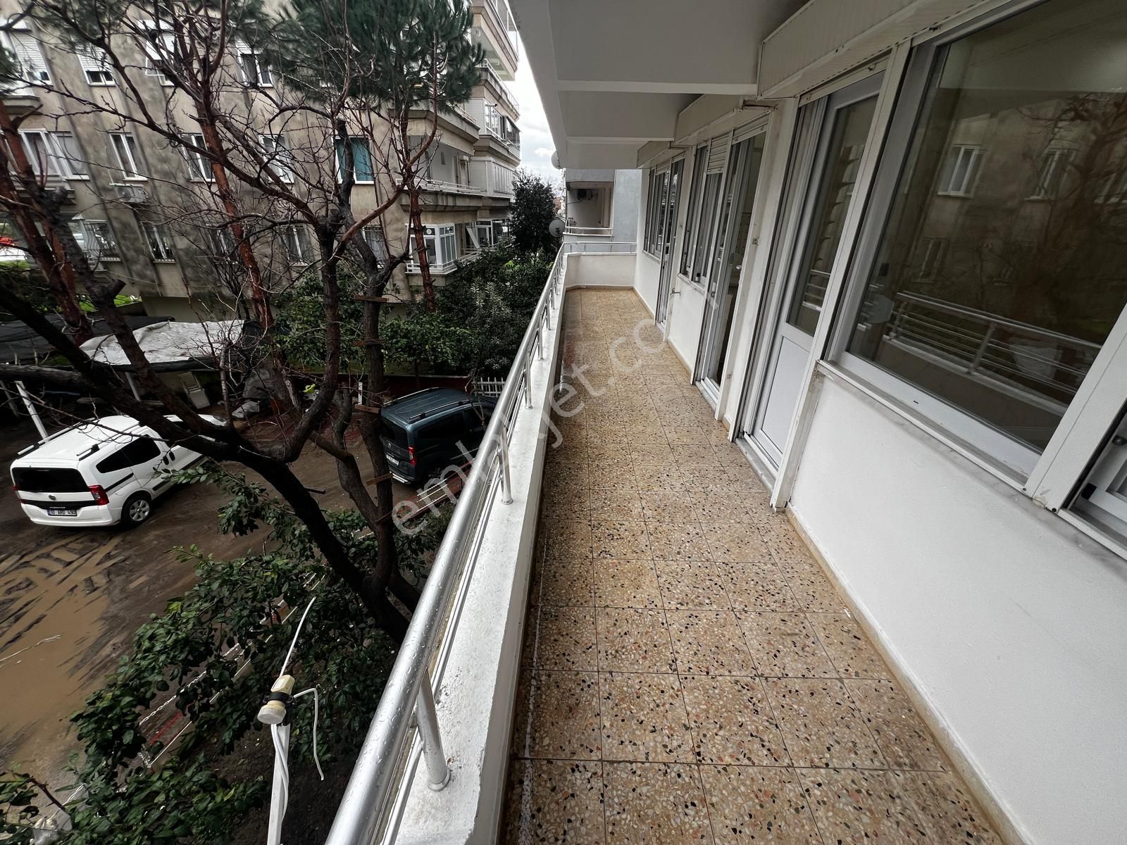 Yiğit'ten İkizçay'da Ayrı Mutfak 2+1 Şık Tasarımlı Ara Kat Daire - Görsel 14