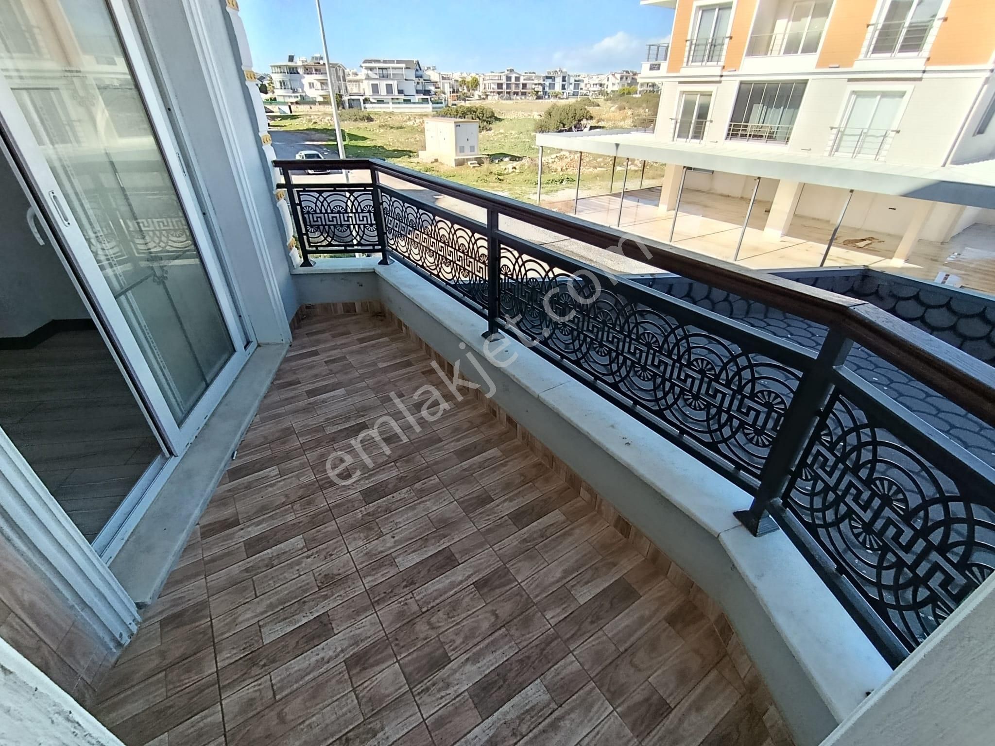 Didim Efeler Mahallesinde Sıfır 1+1 Daire - Görsel 9