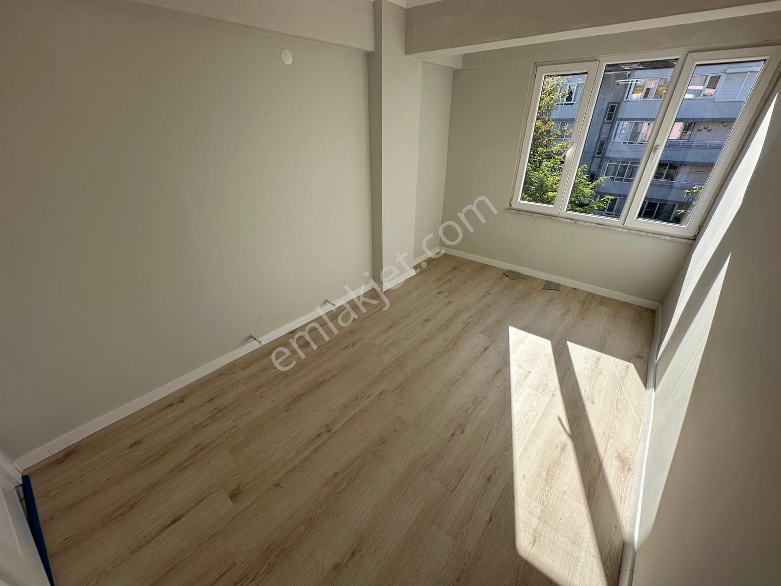 🏡 Referans'tan Akçay'da Doğa Manzaralı Ön Cephe Arakat Denize Yakın 2+1 Daire - Görsel 29