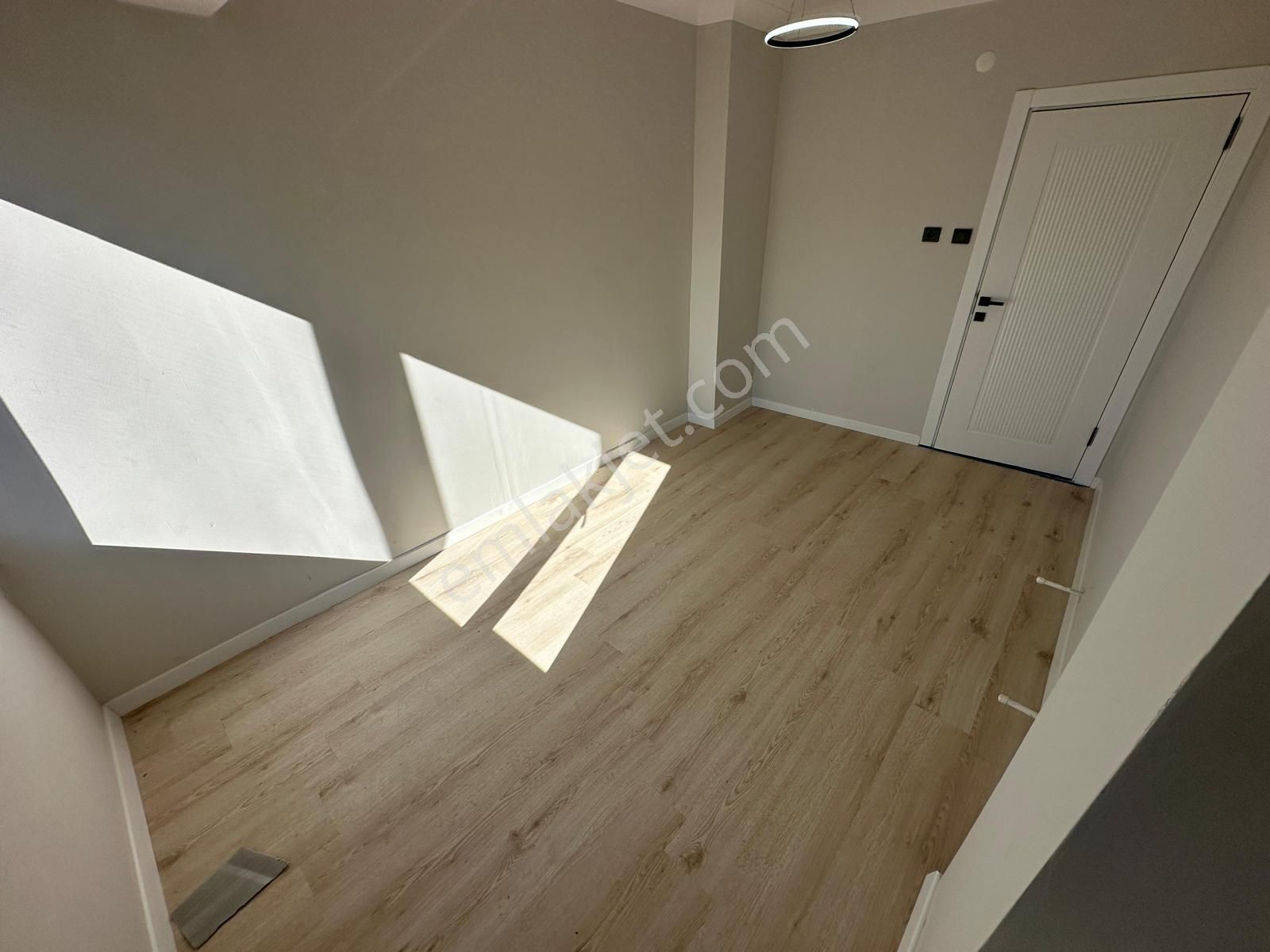 🏡 Referans'tan Akçay'da Doğa Manzaralı Ön Cephe Arakat Denize Yakın 2+1 Daire - Görsel 33