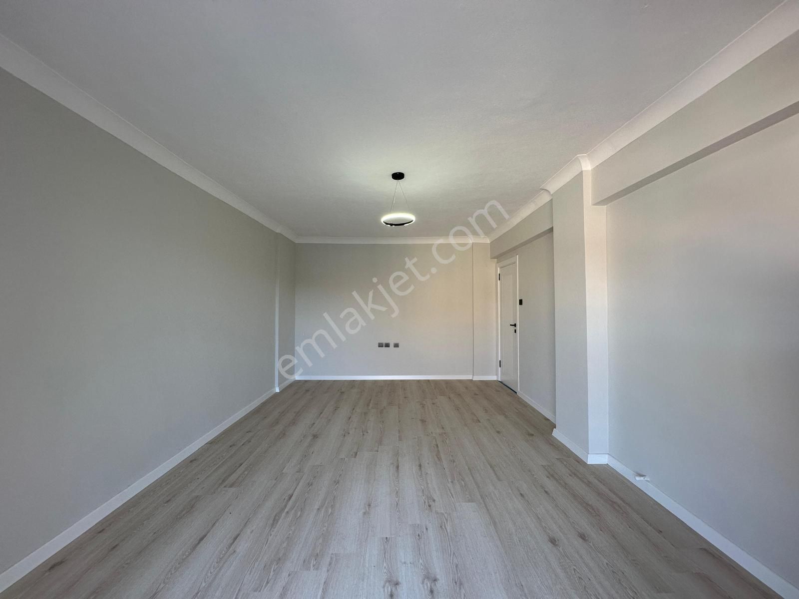 🏡 Referans'tan Akçay'da Doğa Manzaralı Ön Cephe Arakat Denize Yakın 2+1 Daire - Görsel 12