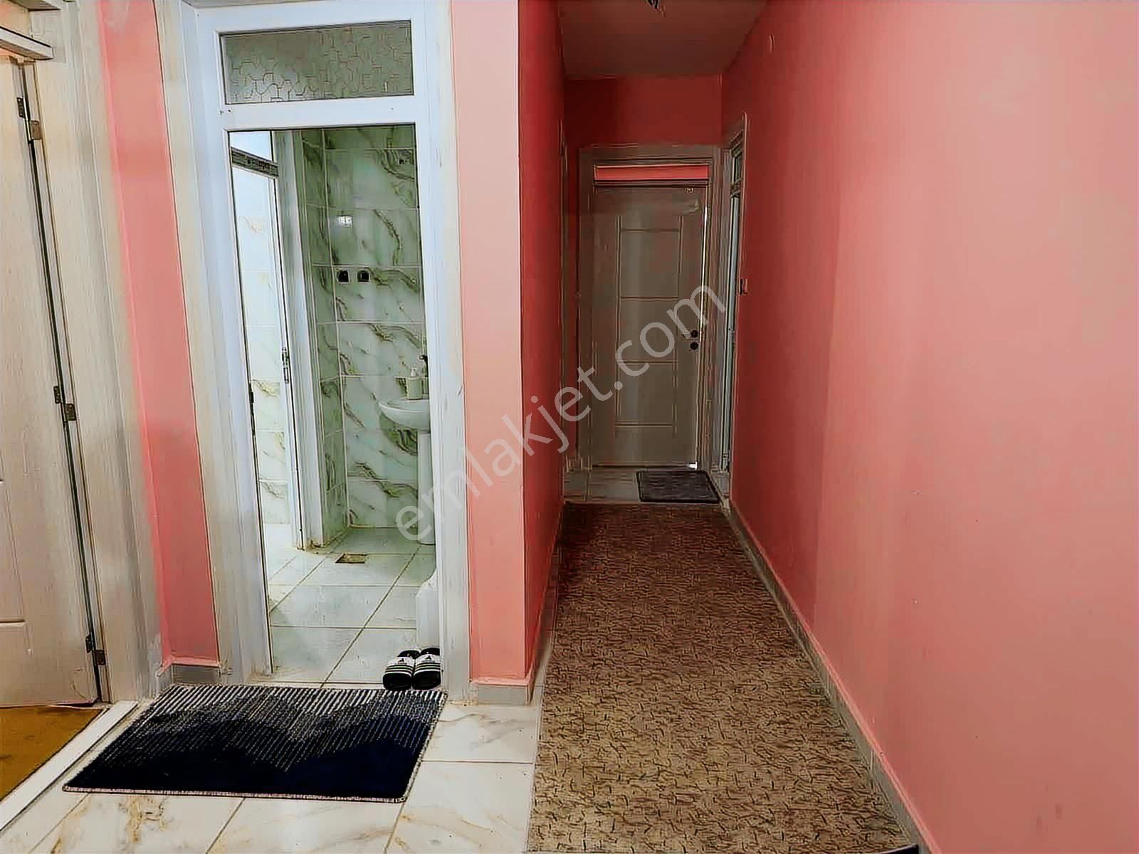 Satılık 2 Adet Bina Altı Ticari Müstakil - Görsel 29