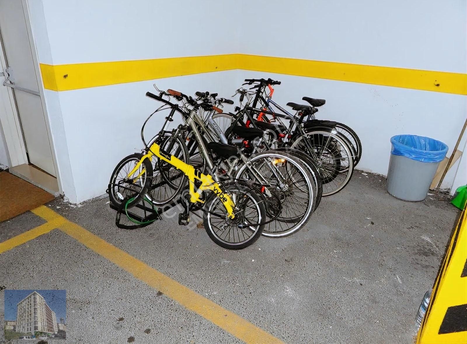 Kozyatağı Merkezde Genç Apt.ebev.lüks Kiralık Daire 3+1,120m2. - Görsel 5