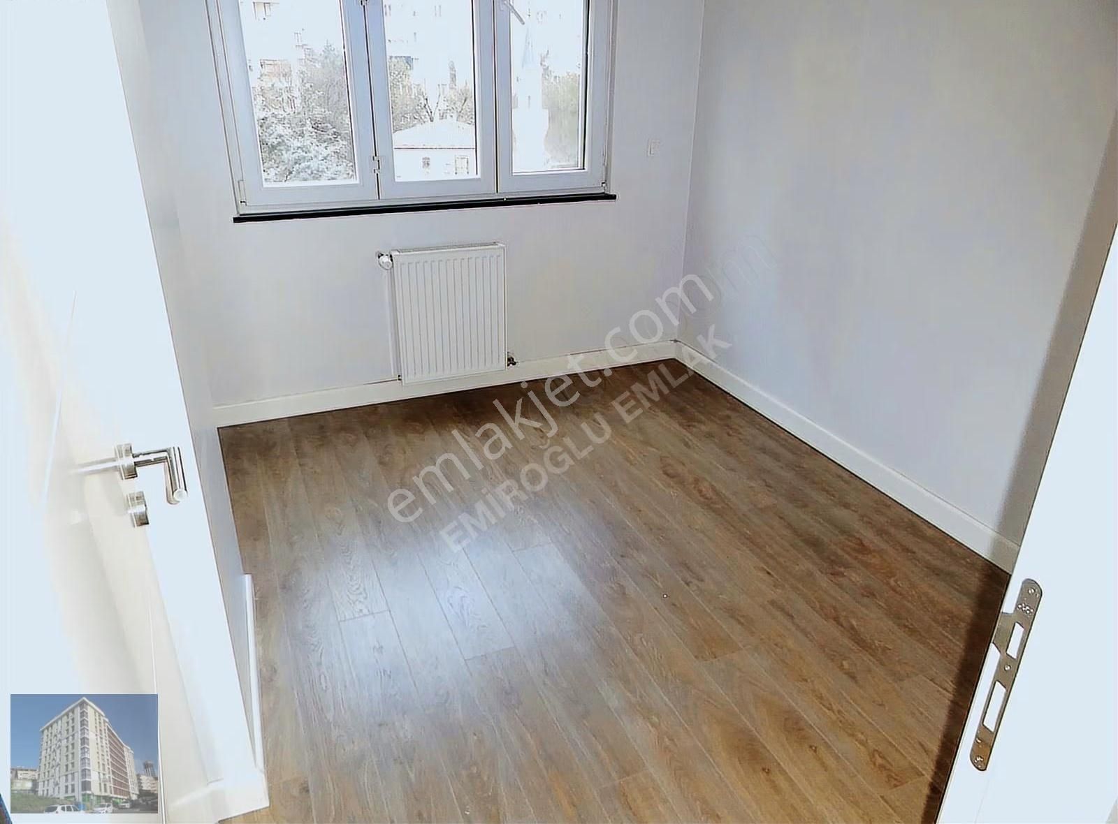 Kozyatağı Merkezde Genç Apt.ebev.lüks Kiralık Daire 3+1,120m2. - Görsel 28