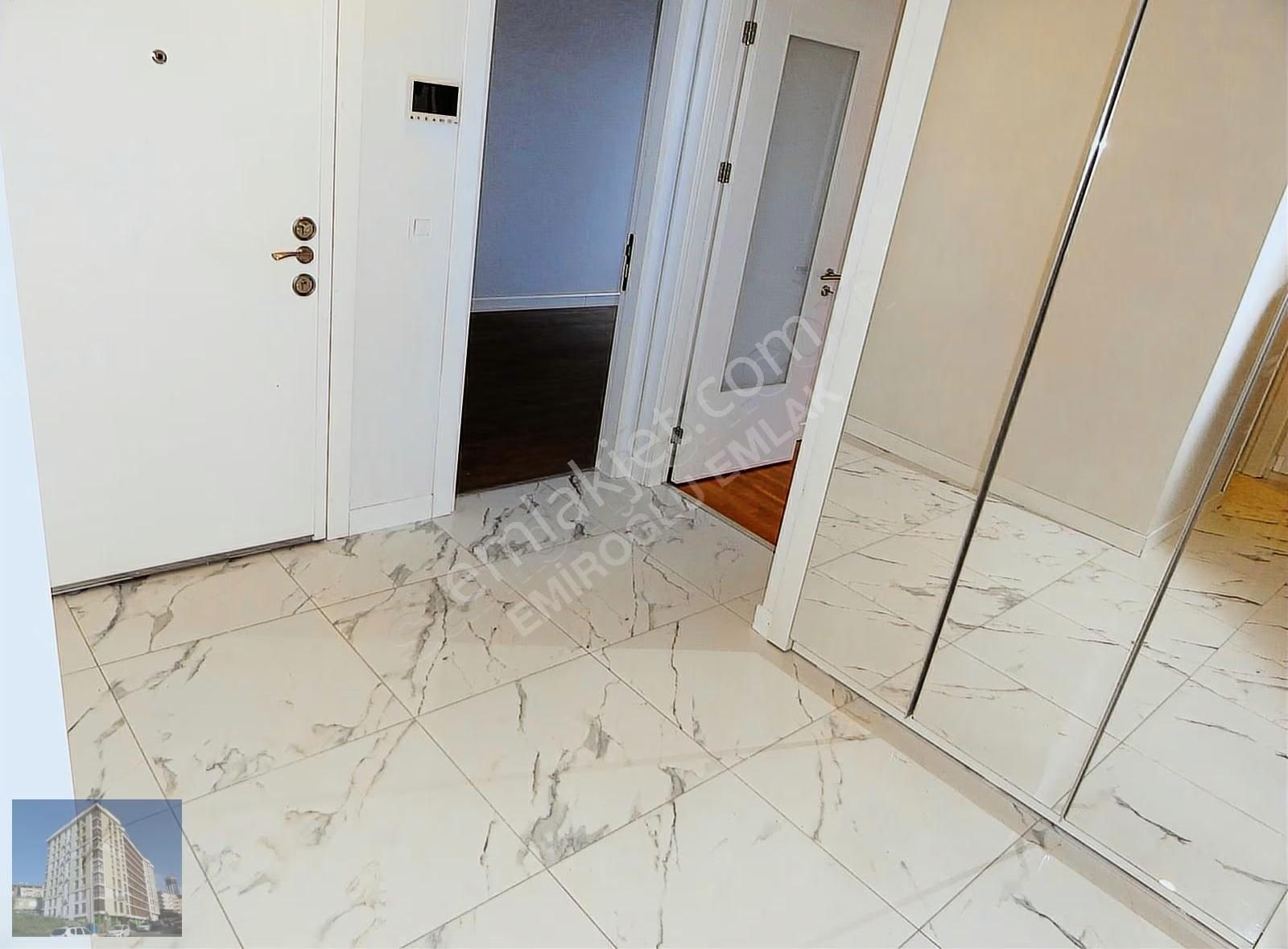 Kozyatağı Merkezde Genç Apt.ebev.lüks Kiralık Daire 3+1,120m2. - Görsel 3