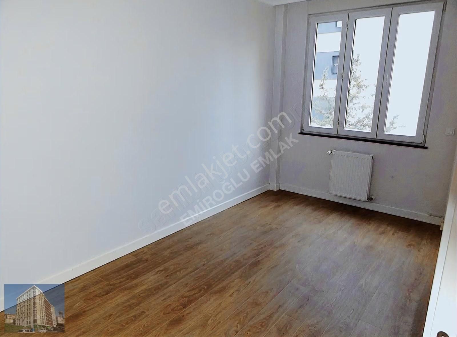 Kozyatağı Merkezde Genç Apt.ebev.lüks Kiralık Daire 3+1,120m2. - Görsel 4