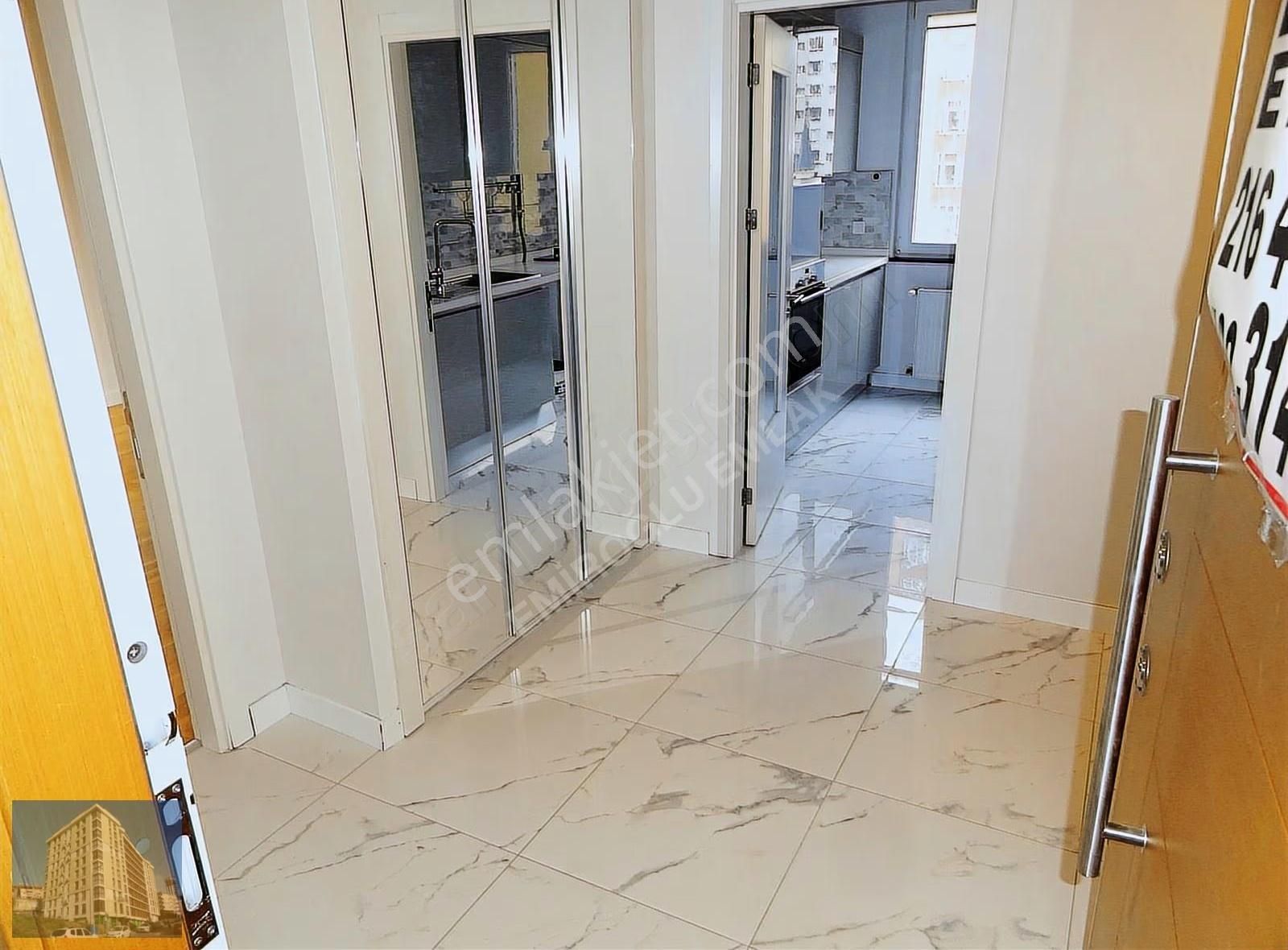 Kozyatağı Merkezde Genç Apt.ebev.lüks Kiralık Daire 3+1,120m2. - Görsel 12