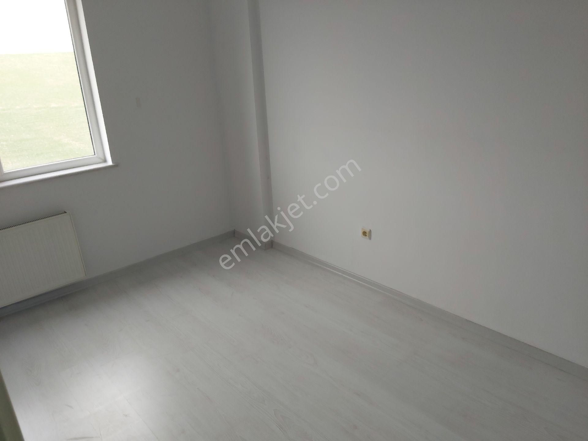 İlyap'tan Turkuaz Tokide Yapılı Kiralık 2+1 - Görsel 9