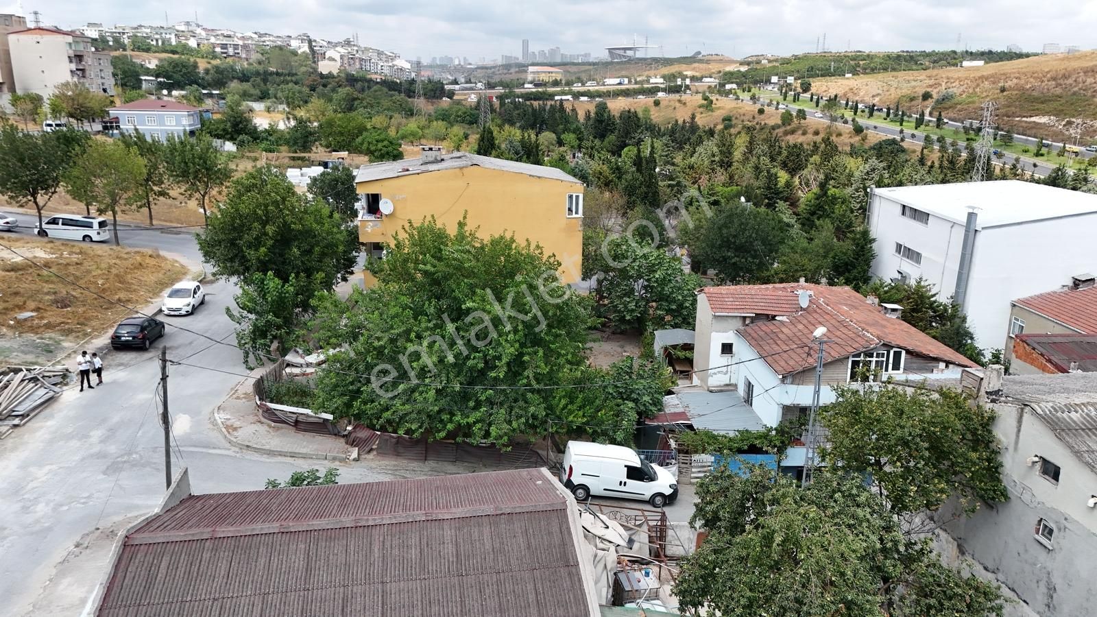 Küçükçekmece Yarımburgaz`da 188m2 Yatırımlık Arsa - Görsel 5