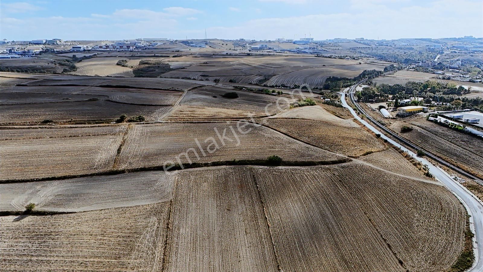 Yeşilbayırda İmara Yakın 2.079 M² Yatırımlık Tarla - Görsel 17