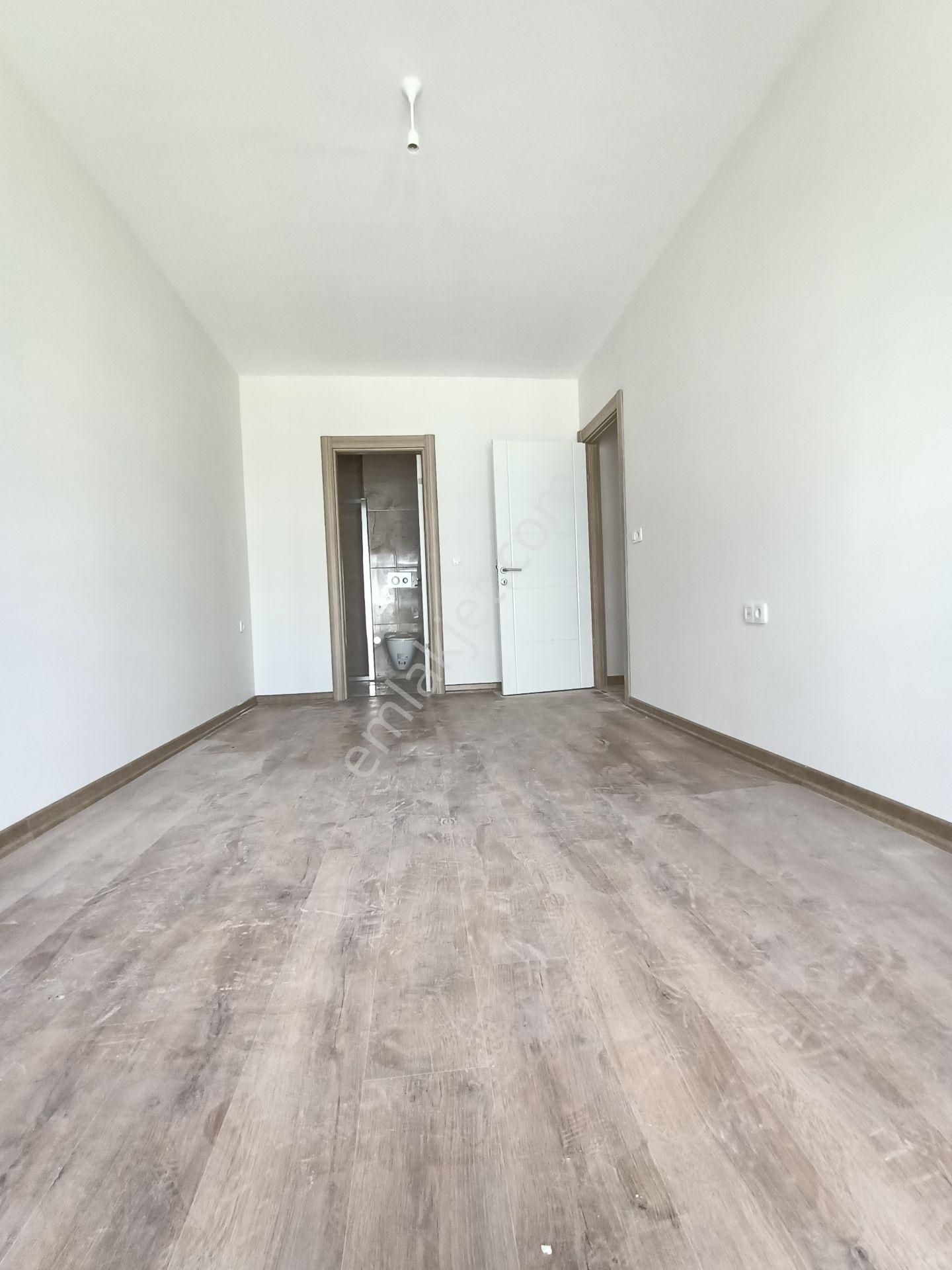 Silivri Atabek Konutlarında Havuz Peyzaj Cephe 3+1 Kiralık Daire - Görsel 23