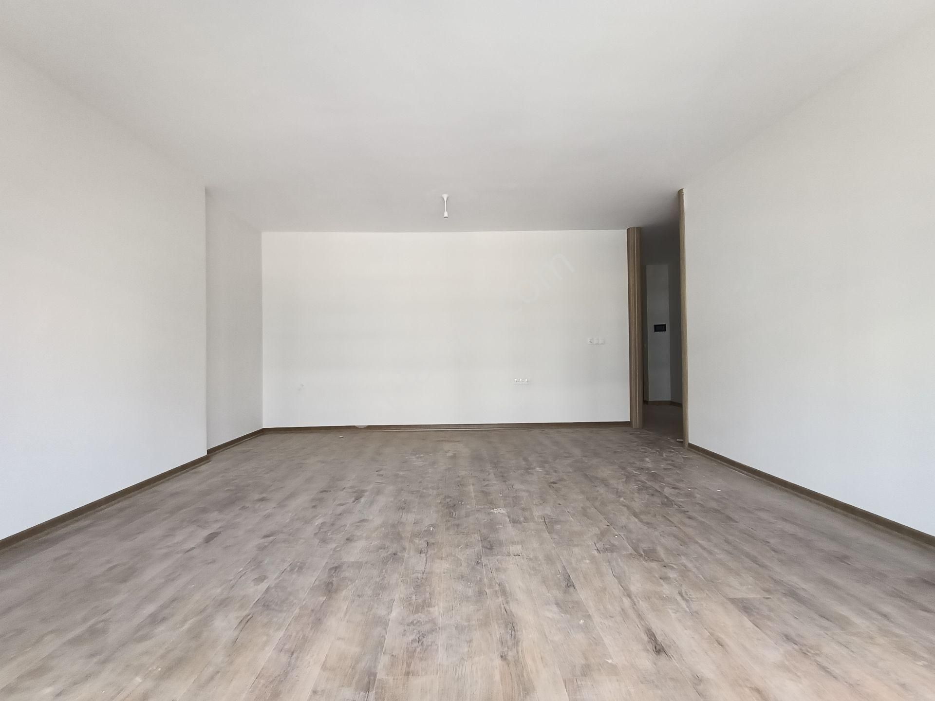 Silivri Atabek Konutlarında Havuz Peyzaj Cephe 3+1 Kiralık Daire - Görsel 13