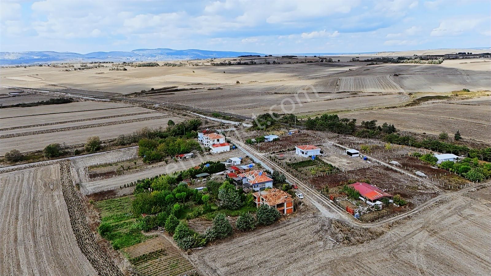 Yeşilbayırda 1.330 M² İmarlı Yatırımlık Arsa