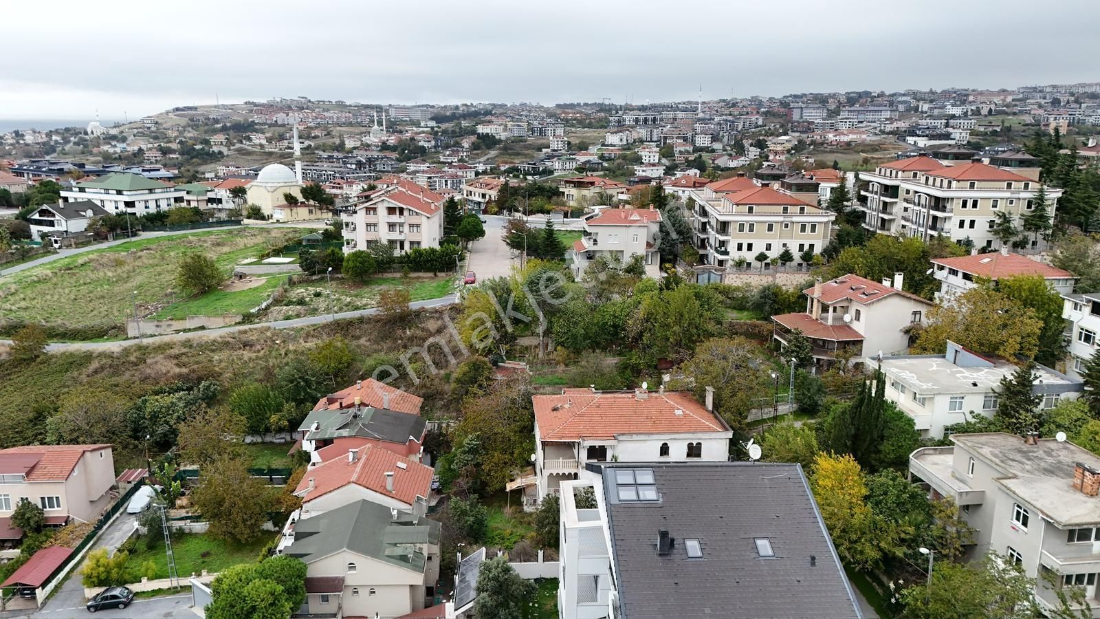 Beylikdüzü Kavaklıda 901 M² İçerisinde 3 Katlı Satılık Villa - Görsel 24