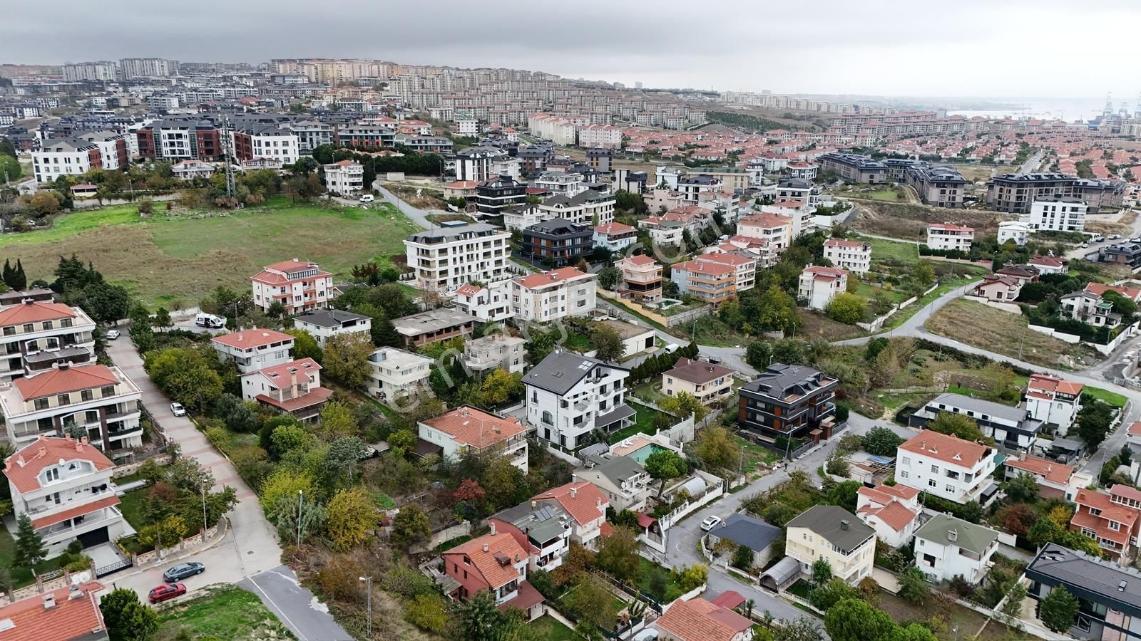 Beylikdüzü Kavaklıda 901 M² İçerisinde 3 Katlı Satılık Villa - Görsel 20