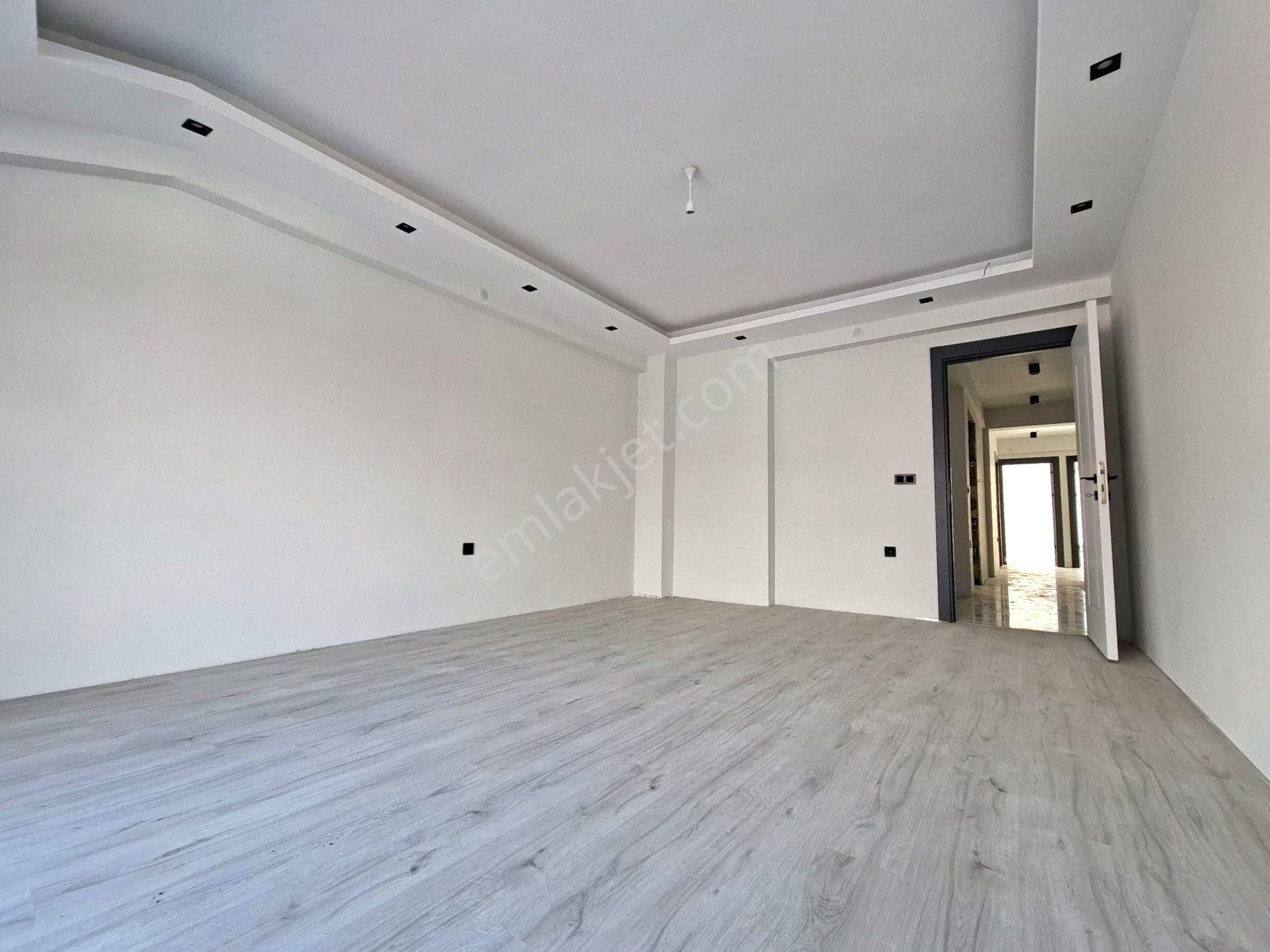 Recep Ümit Emlak'tan Şarhöyük Çarşı Merkezde Satılık Süper Lux 3+1 Dublex Daire - Görsel 14