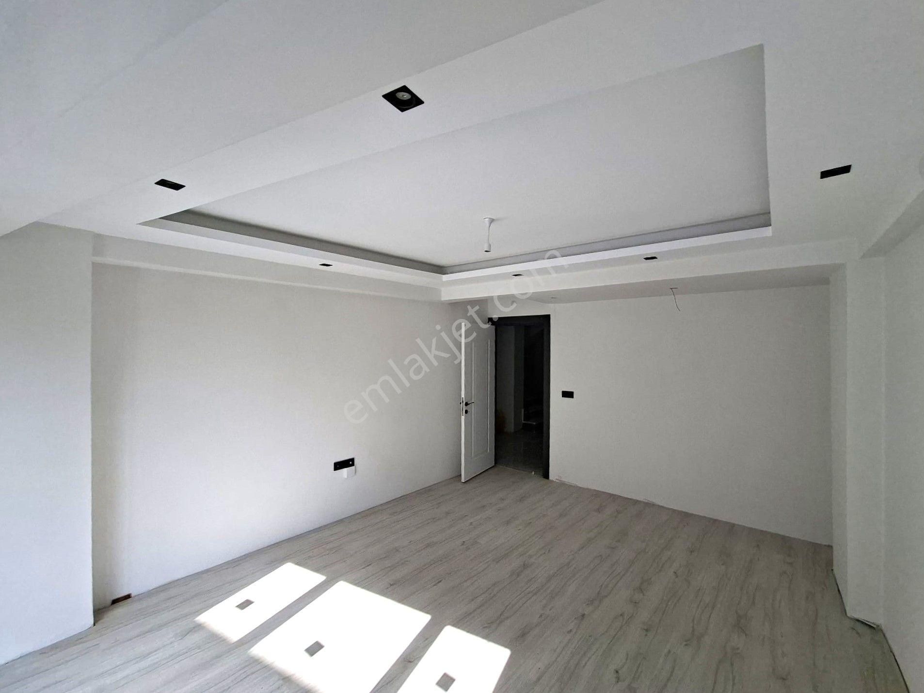 Recep Ümit Emlak'tan Şarhöyük Çarşı Merkezde Satılık Süper Lux 3+1 Dublex Daire - Görsel 24