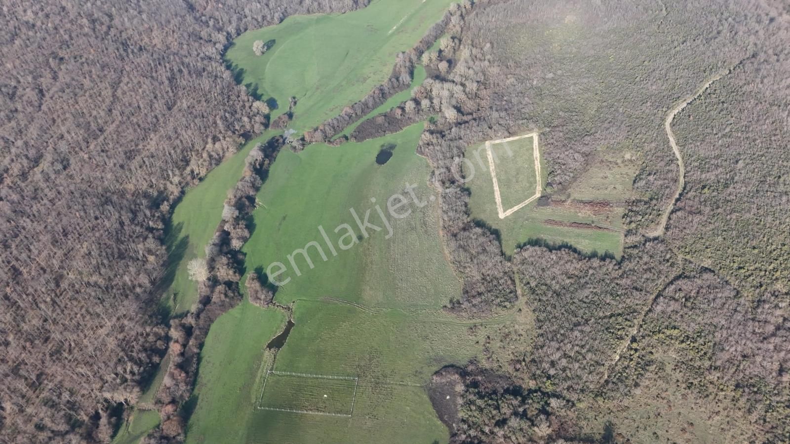 Satılık Çatalca Kalfa Mah. 2903 M2 Fırsat Arazi