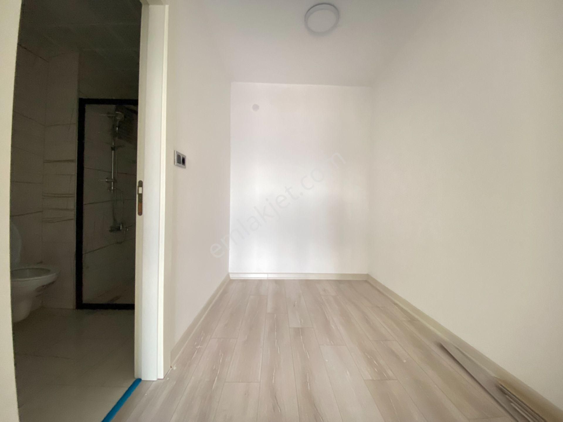 Gökçe Emlak'tn Sarayda Sitede Ultrageniş 4+1 Satılık Sıfır Daire - Görsel 23