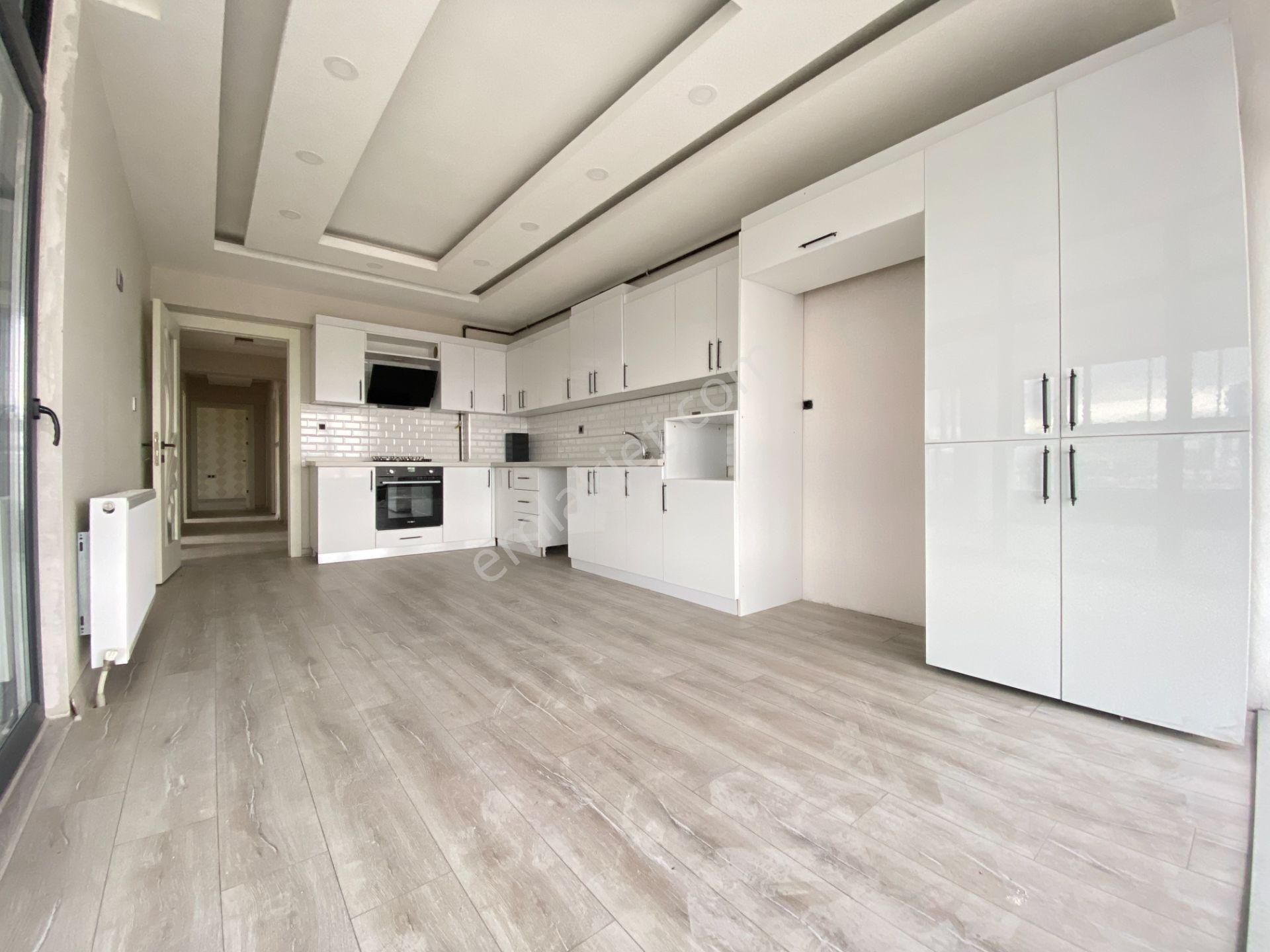 Gökçe Emlak'tn Sarayda Sitede Ultrageniş 4+1 Satılık Sıfır Daire - Görsel 6