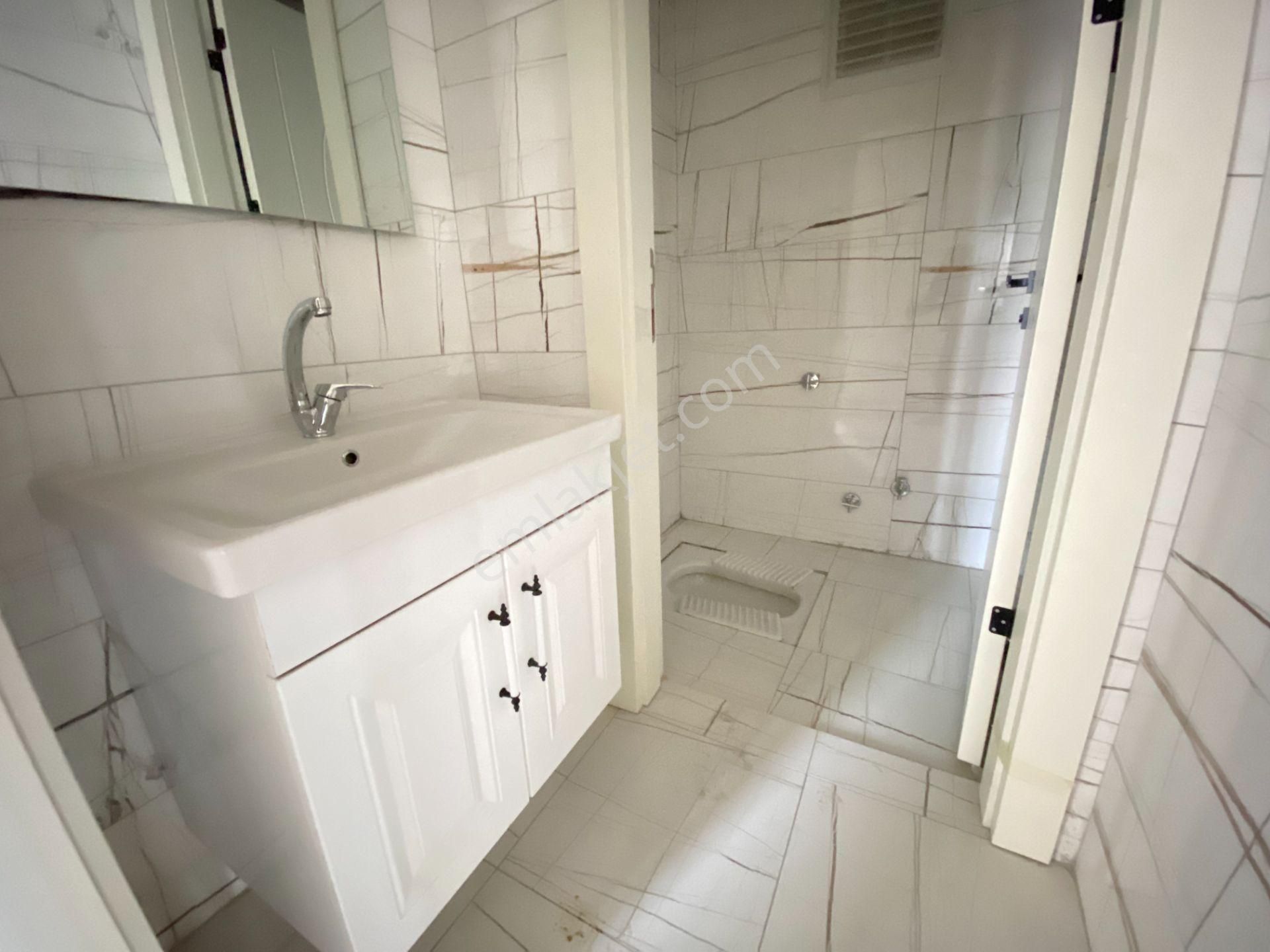 Gökçe Emlak'tn Sarayda Sitede Ultrageniş 4+1 Satılık Sıfır Daire - Görsel 15