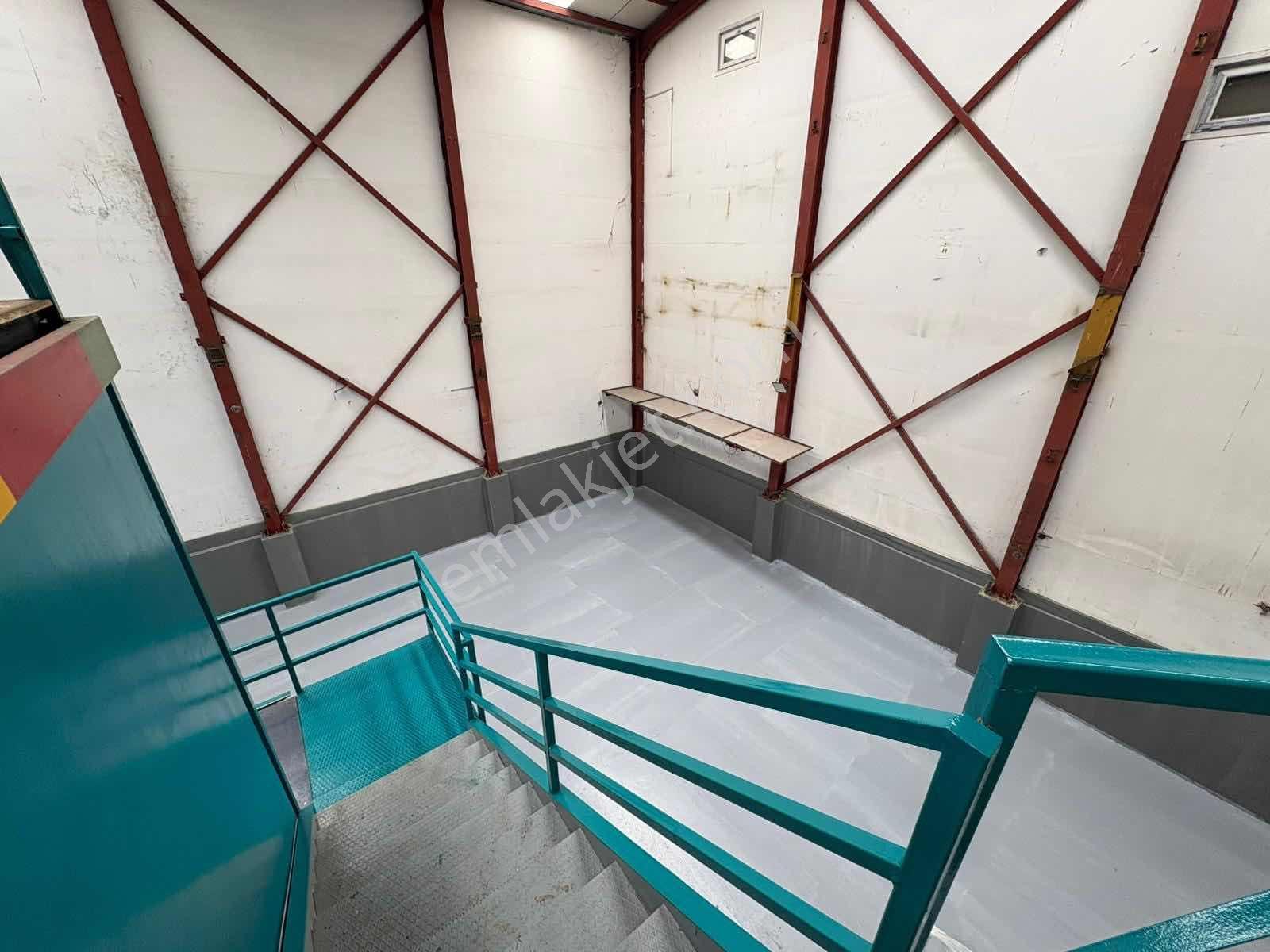 Esenyurt Akçaburgaz Sanayide Kiralik 400 M2 Müstakil - Görsel 11