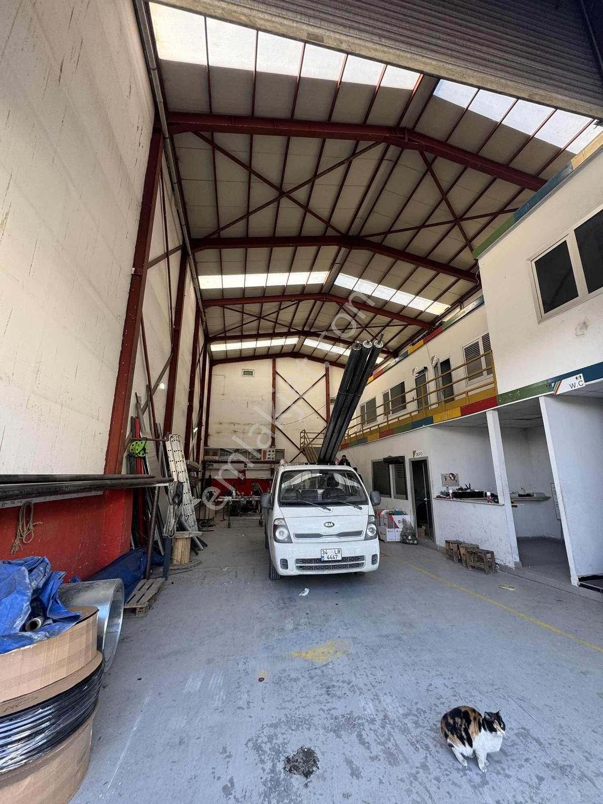 Esenyurt Akçaburgaz Sanayide Kiralik 360 M2 Müstakil - Görsel 15