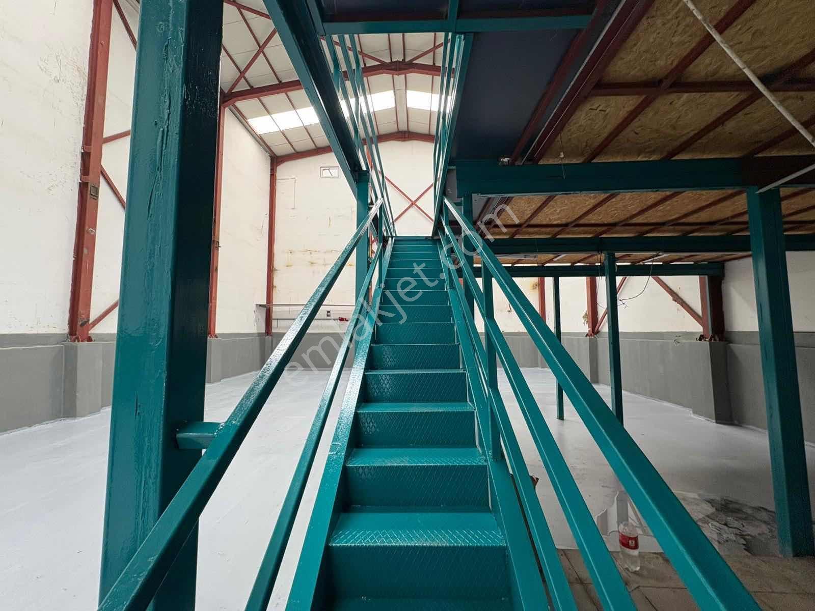 Esenyurt Akçaburgaz Sanayide Kiralik 400 M2 Müstakil - Görsel 4