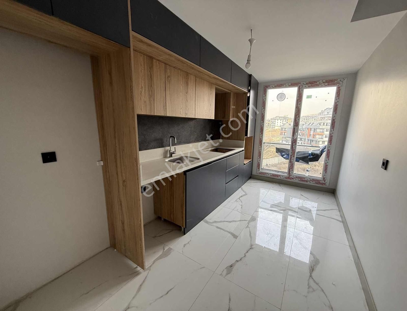 Beylikdüzü Kavaklıda Satılık Dubleks Daire - Görsel 3