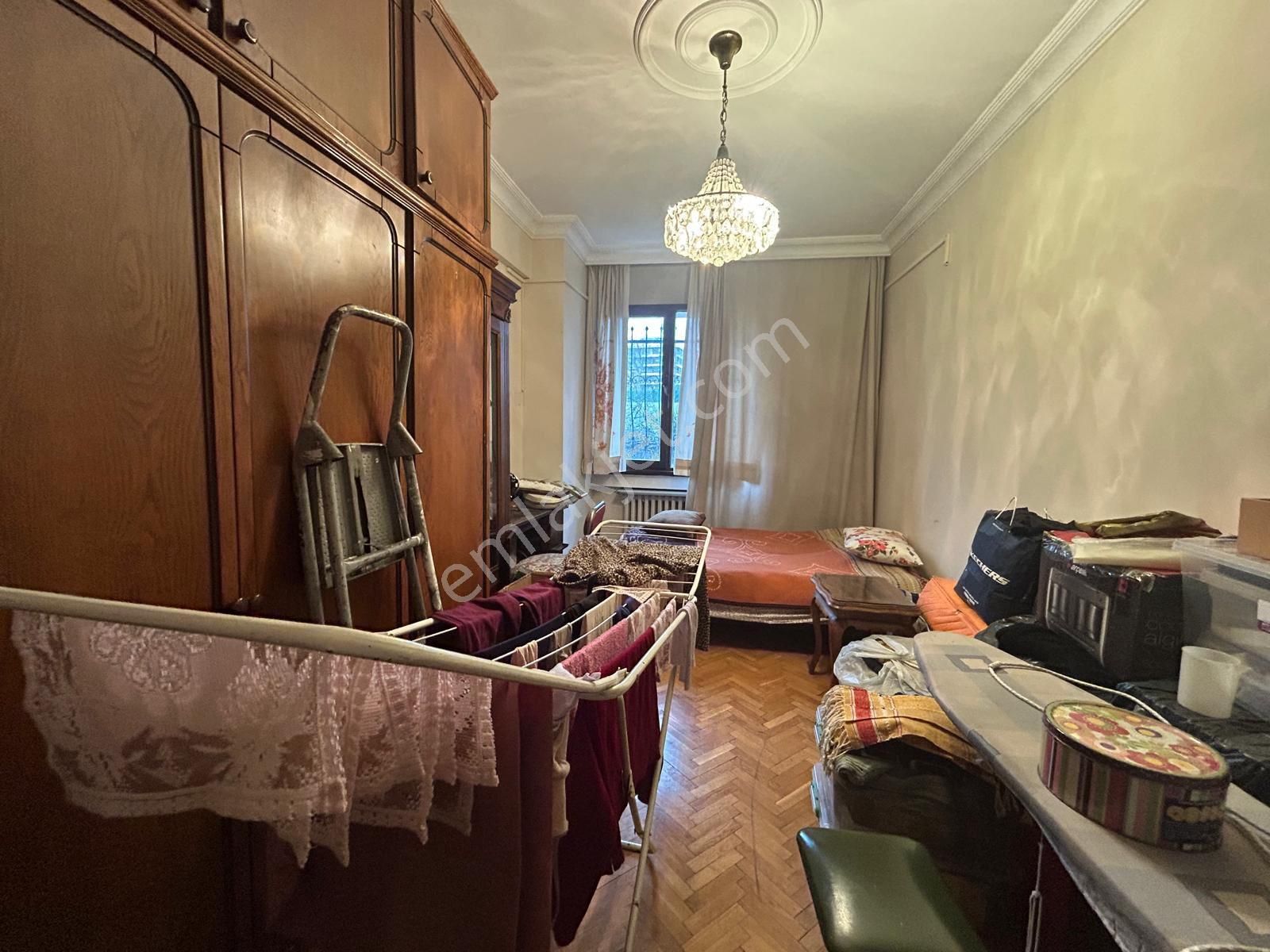 Minibüs Caddesi Üzerinde Geniş Arsa Paylı Fırsat 3+1 Net 125m² - Görsel 18