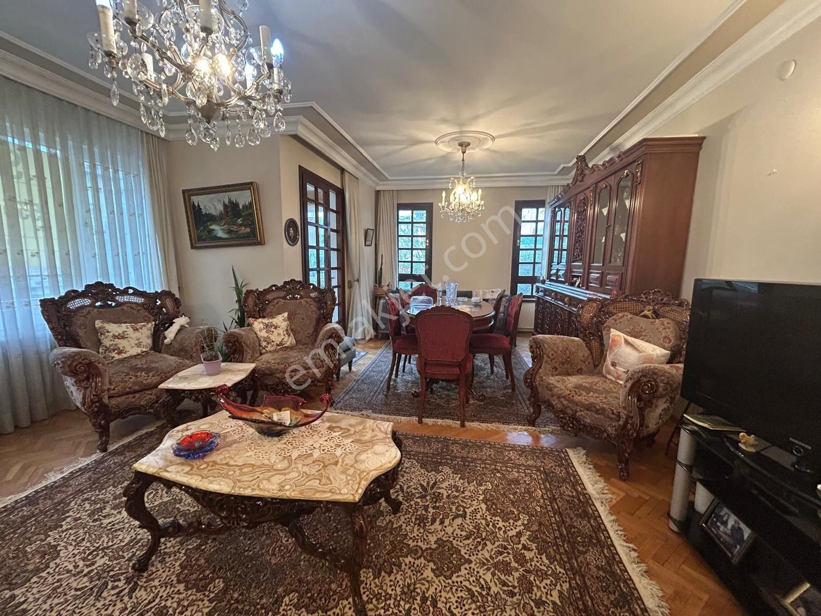 Minibüs Caddesi Üzerinde Geniş Arsa Paylı Fırsat 3+1 Net 125m² - Görsel 4