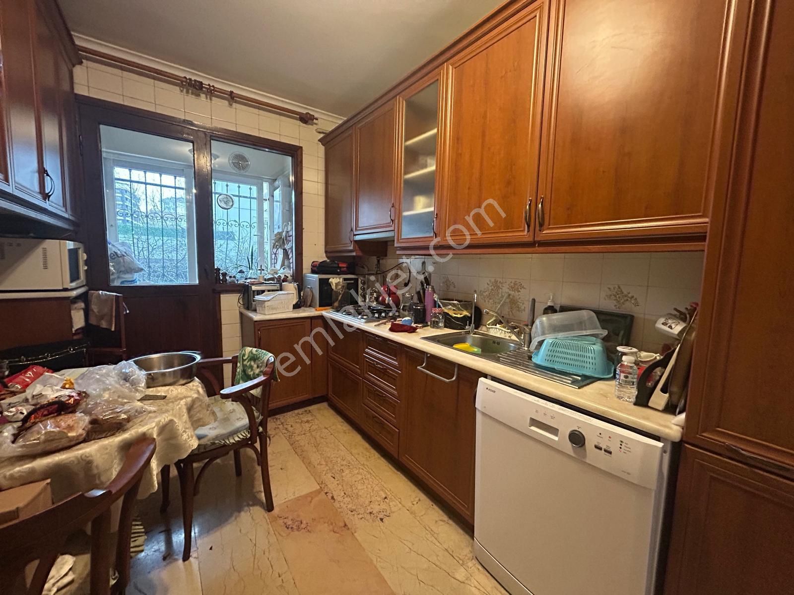 Minibüs Caddesi Üzerinde Geniş Arsa Paylı Fırsat 3+1 Net 125m² - Görsel 29