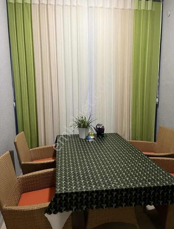 Ispartakule Yeni Hayat Sitesi Satılık 4+1 Bahçe Katı - Görsel 2
