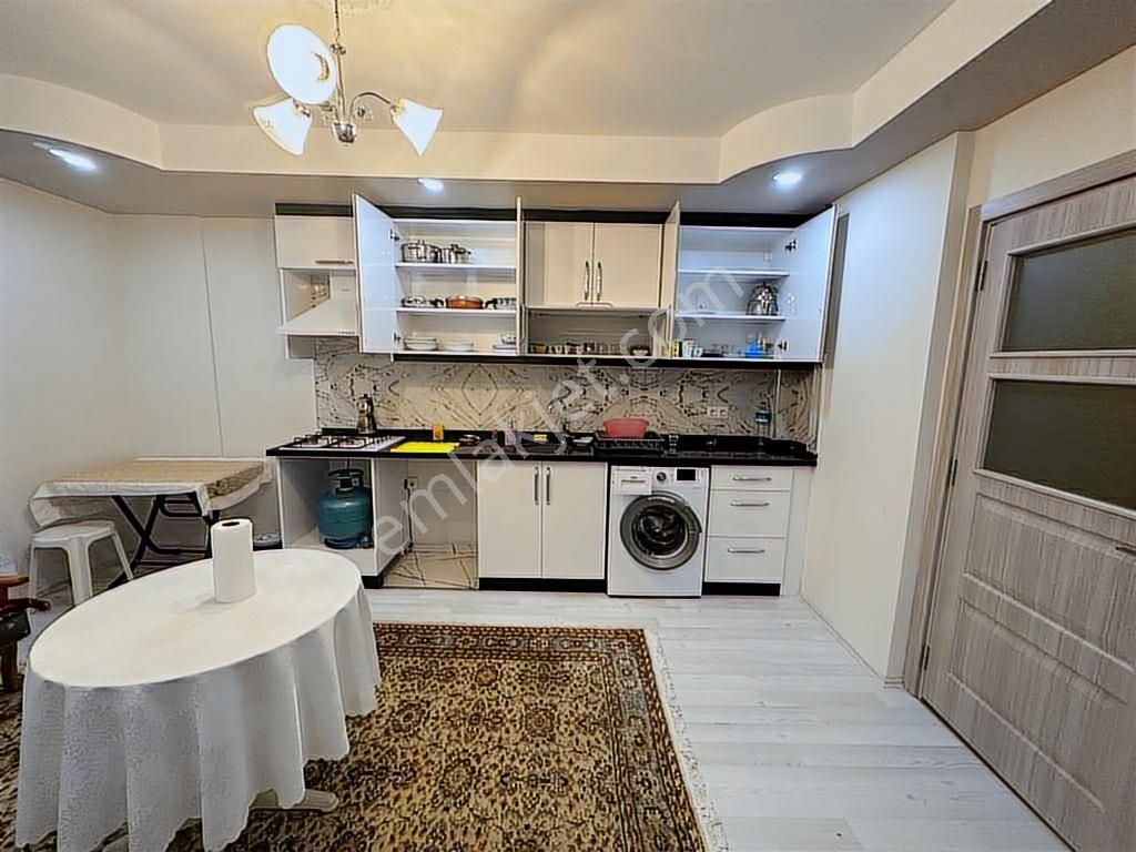 Denize Yakın Full Eşyalı 2+1 Daıre - Görsel 9