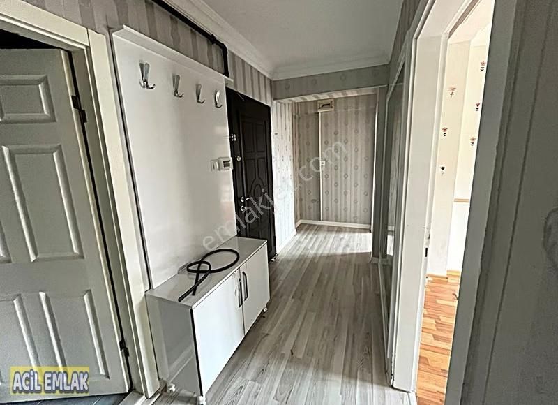 Acil Emlaktan Kat Konumunda Full Yapılı Kiralık Daire - Görsel 2