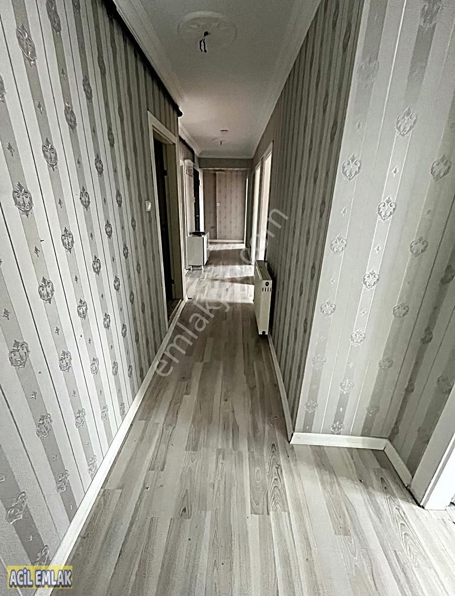 Acil Emlaktan Kat Konumunda Full Yapılı Kiralık Daire - Görsel 8