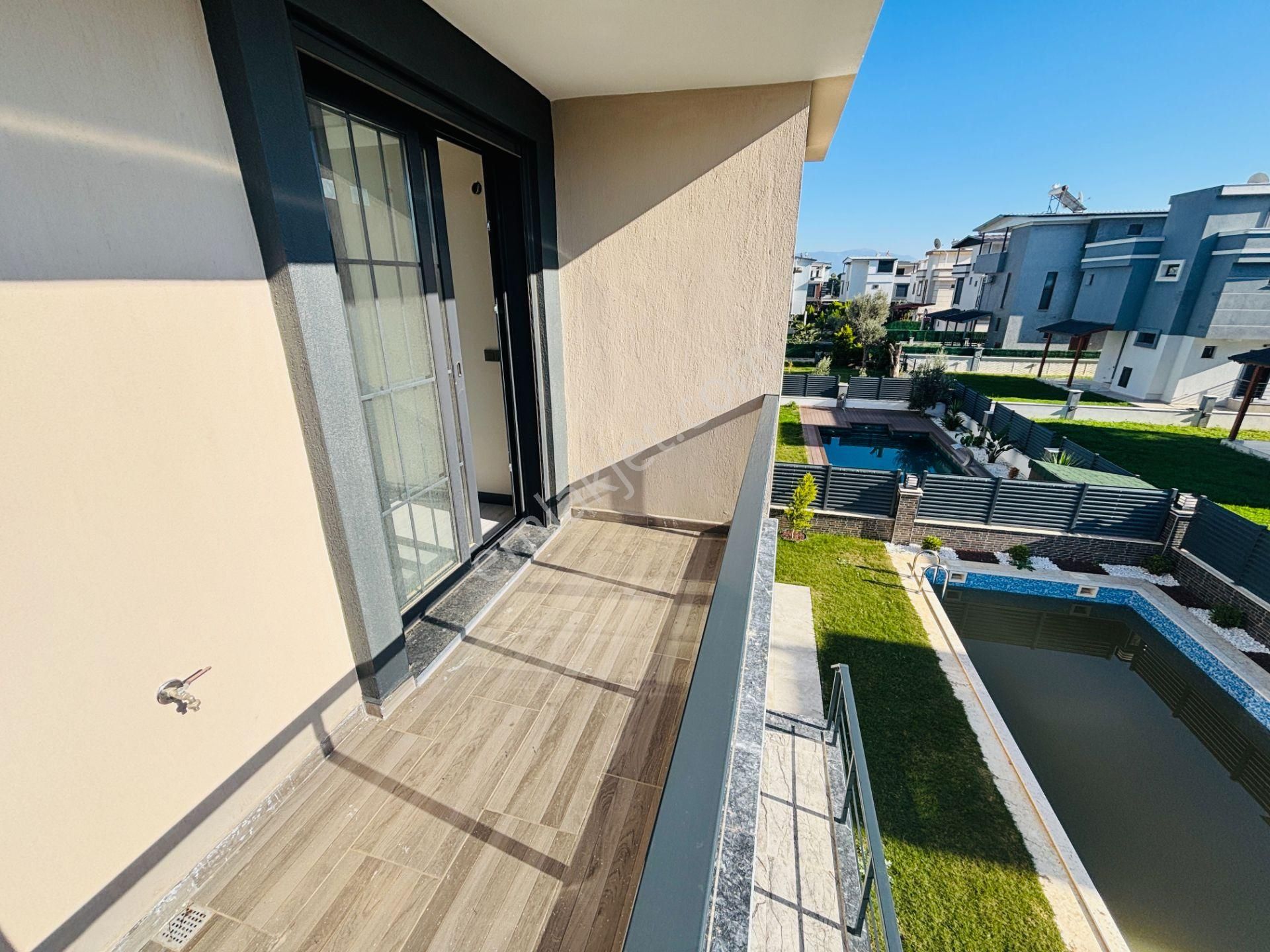 İzmir Seferihisar Doğanbey'de Bağımsız Havuzlu Geniş Bahçeli Satılık 3+1 Villa - Görsel 26