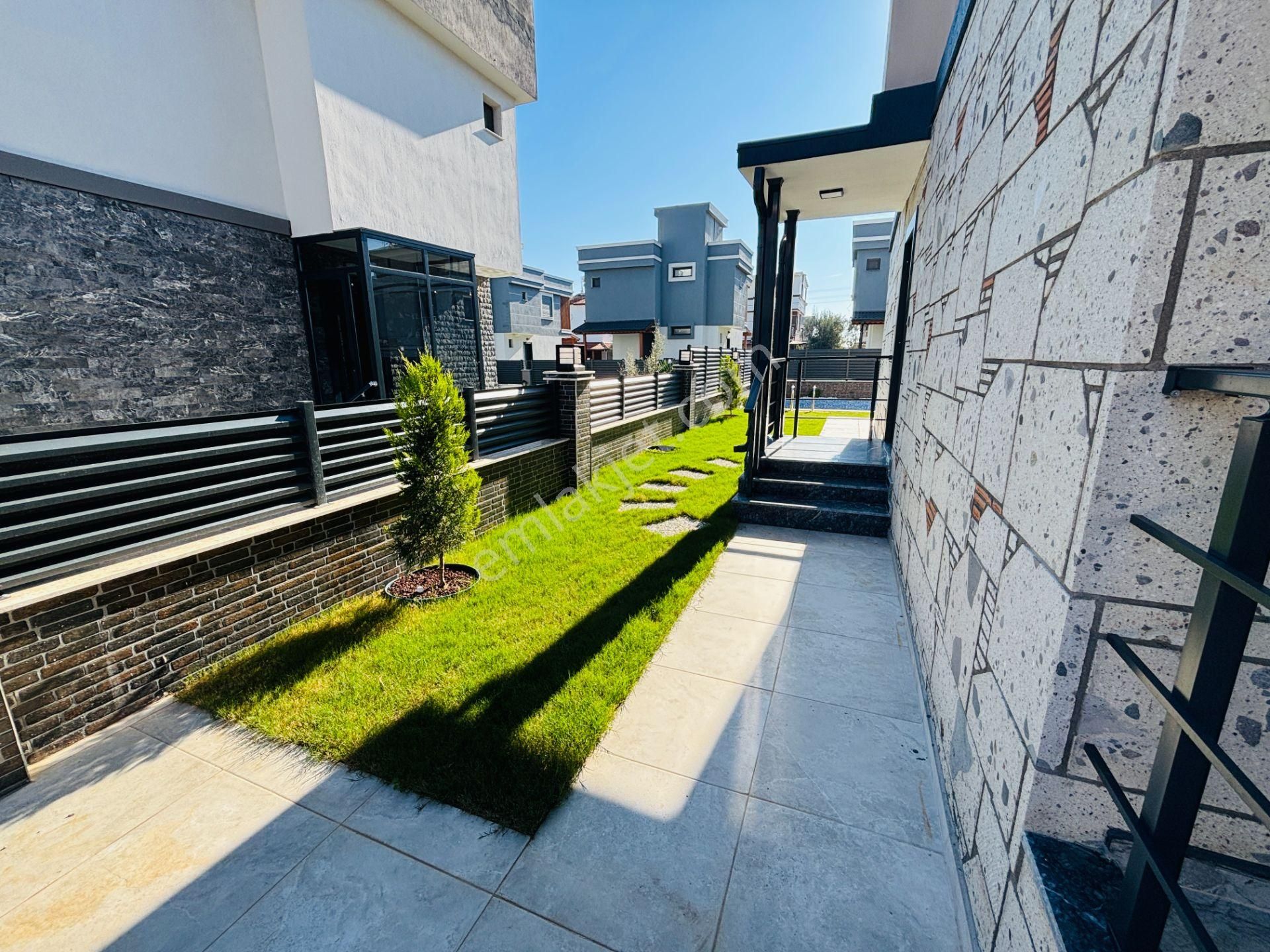 İzmir Seferihisar Doğanbey'de Bağımsız Havuzlu Geniş Bahçeli Satılık 3+1 Villa - Görsel 10