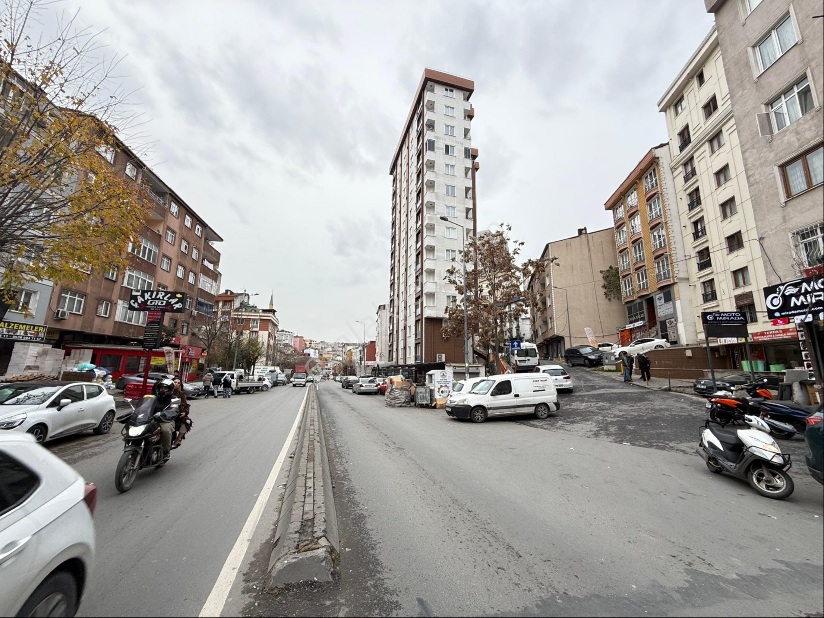 Cadde Arkası 1.kat Ayrı Mutfaklı Geniş Ferah 1+1 Lüks Daire - Görsel 33