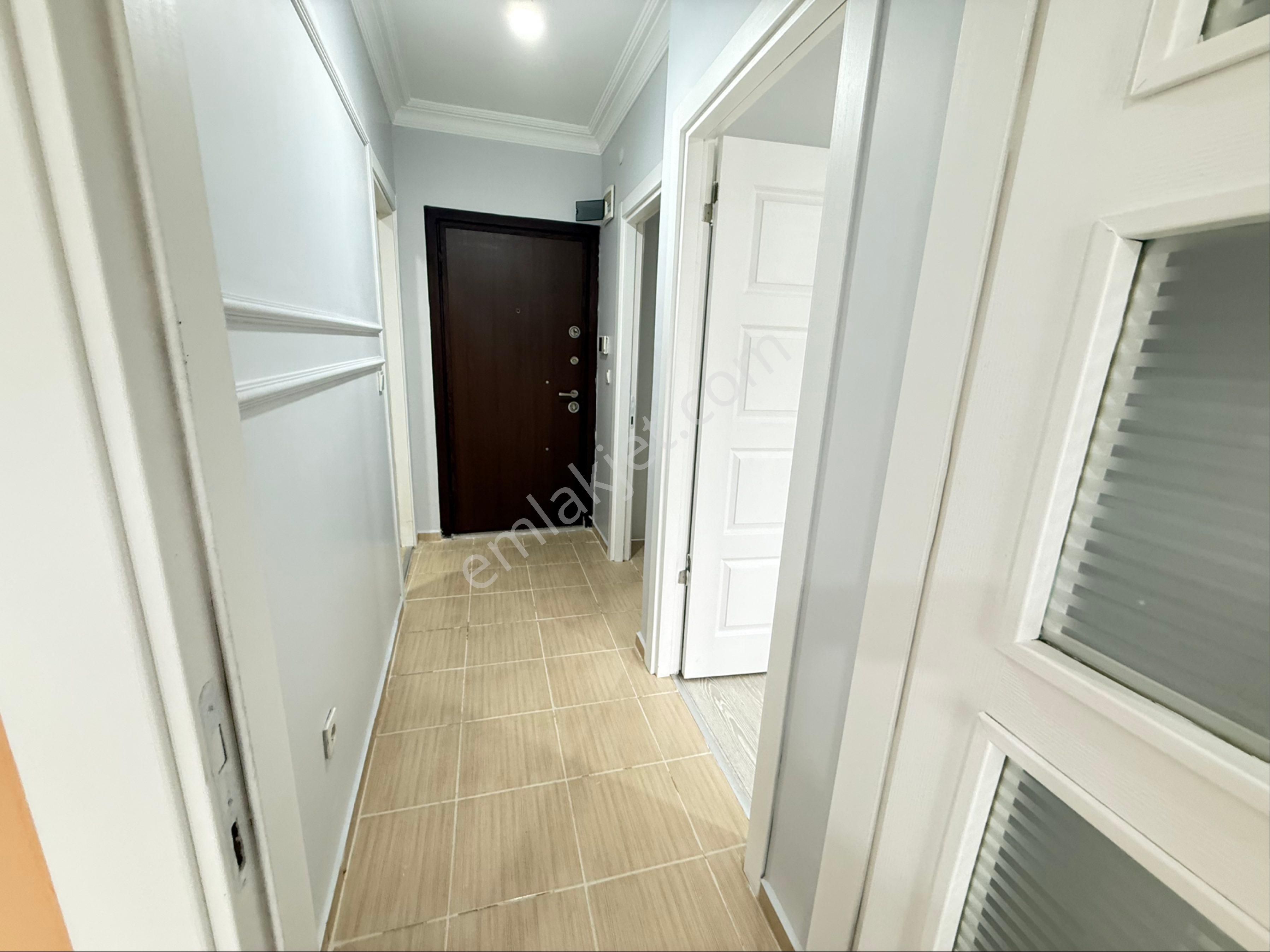 Cadde Arkası 1.kat Ayrı Mutfaklı Geniş Ferah 1+1 Lüks Daire - Görsel 21