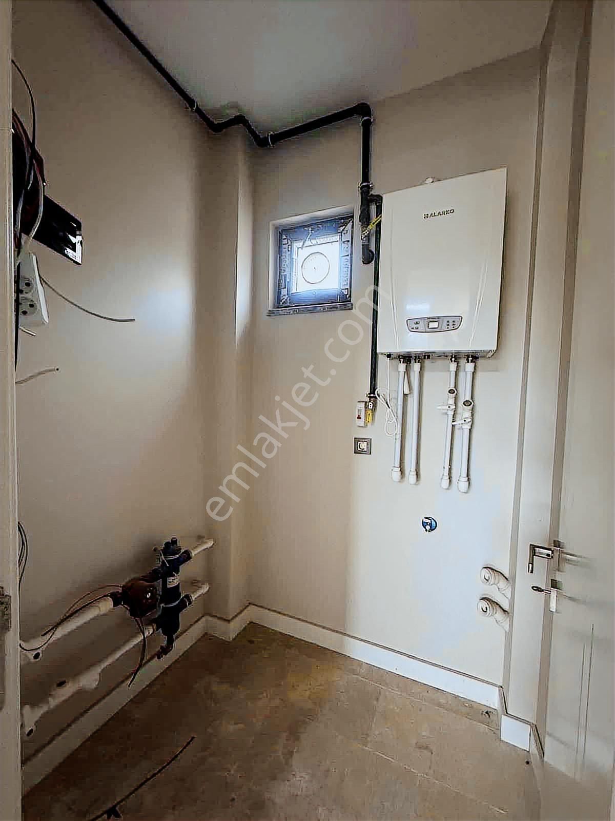 Önerler Mahallesi Site İçerisinde Müstakil Havuzlu Villa - Görsel 4
