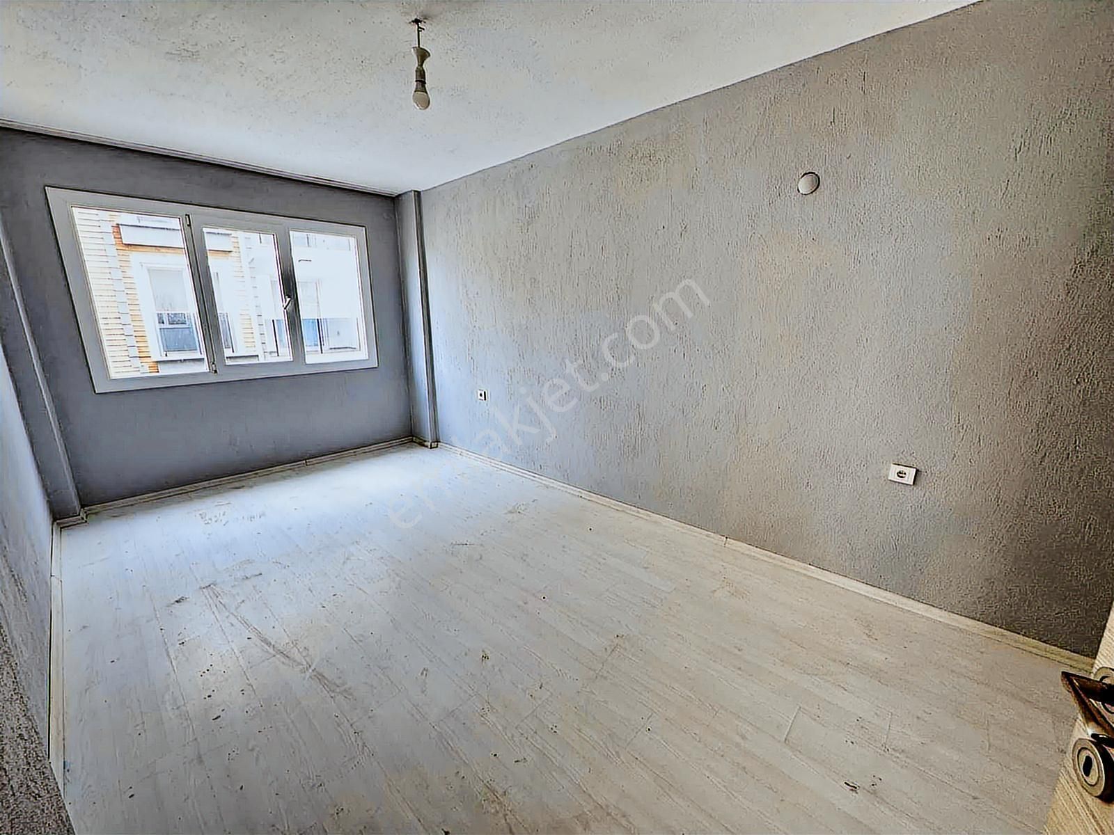 Davutlar'da Ayrı Mutfak Ebeveyn Banyolu 3+1 Daire - Görsel 18