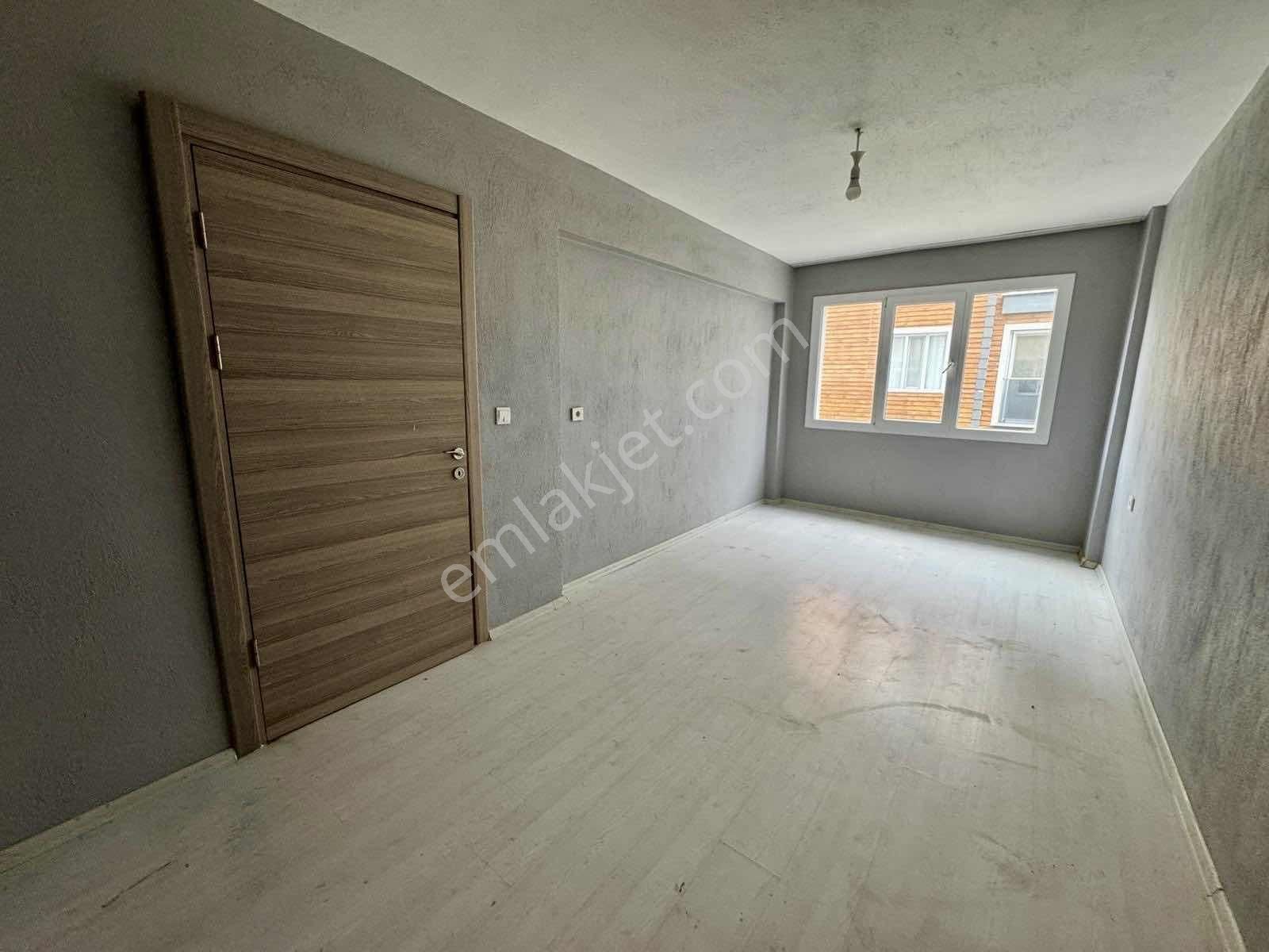 Davutlar'da Ayrı Mutfak Ebeveyn Banyolu 3+1 Daire - Görsel 8